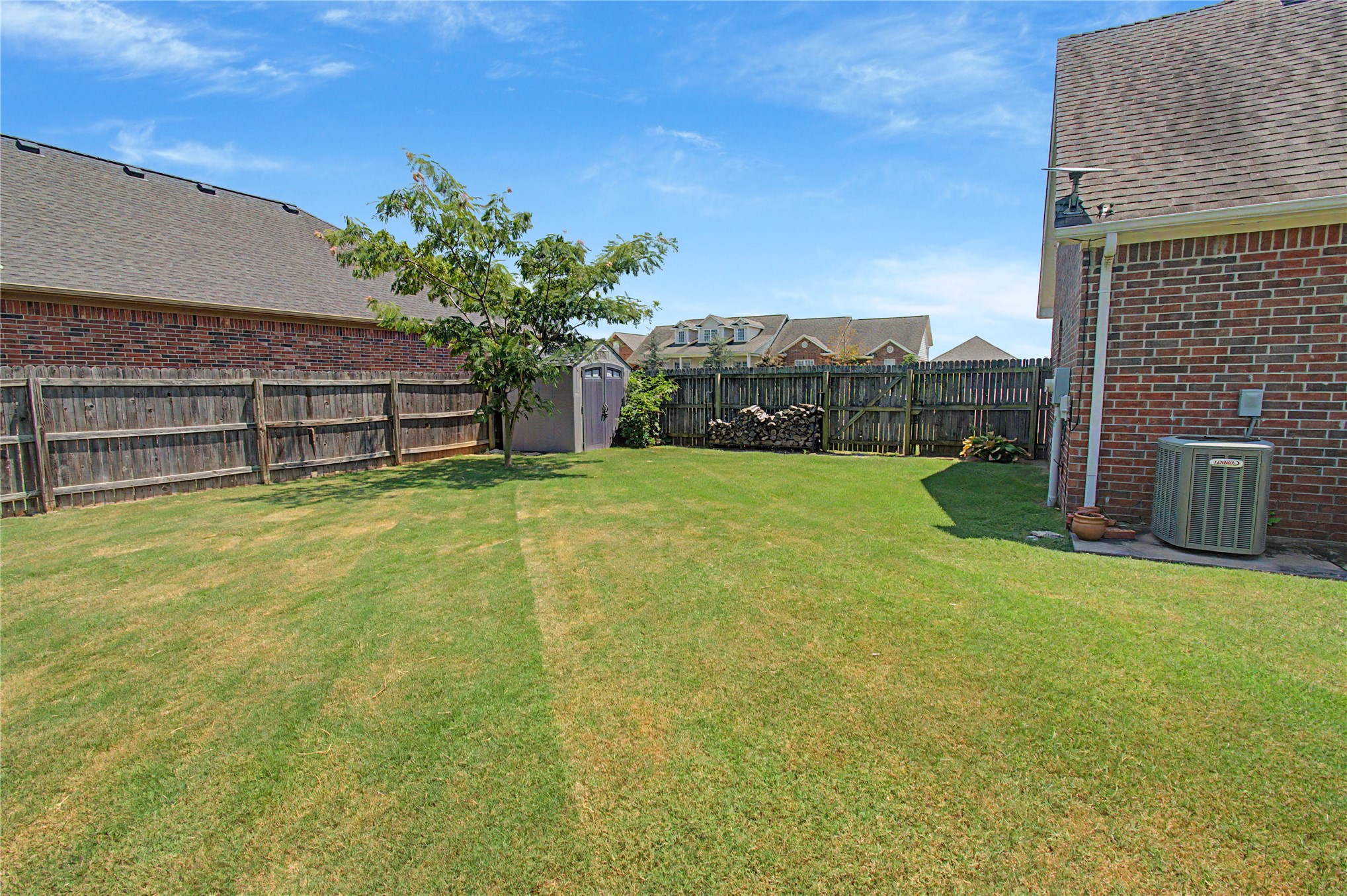 110 Cambridge Fort Gibson OK 74434