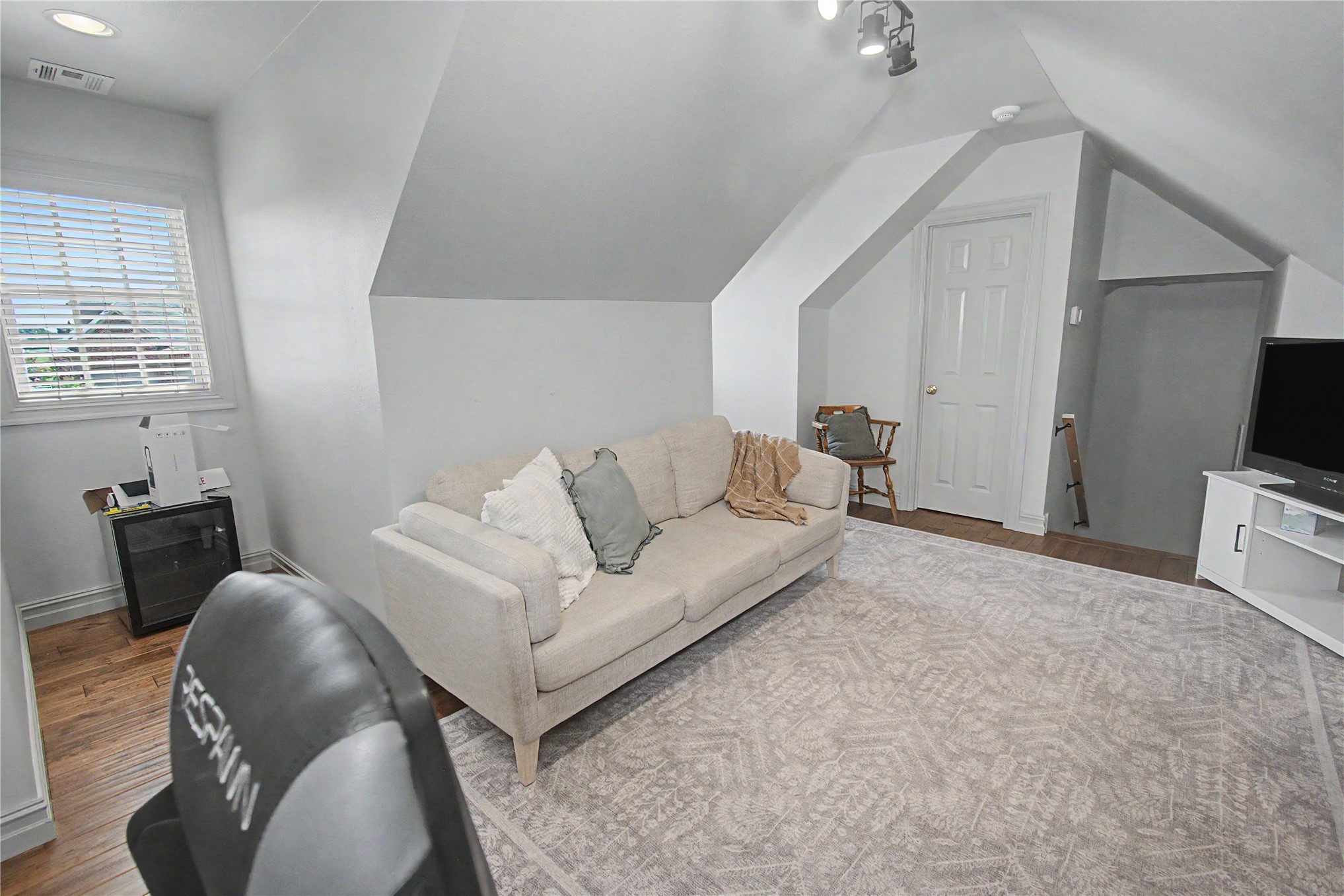 110 Cambridge Fort Gibson OK 74434