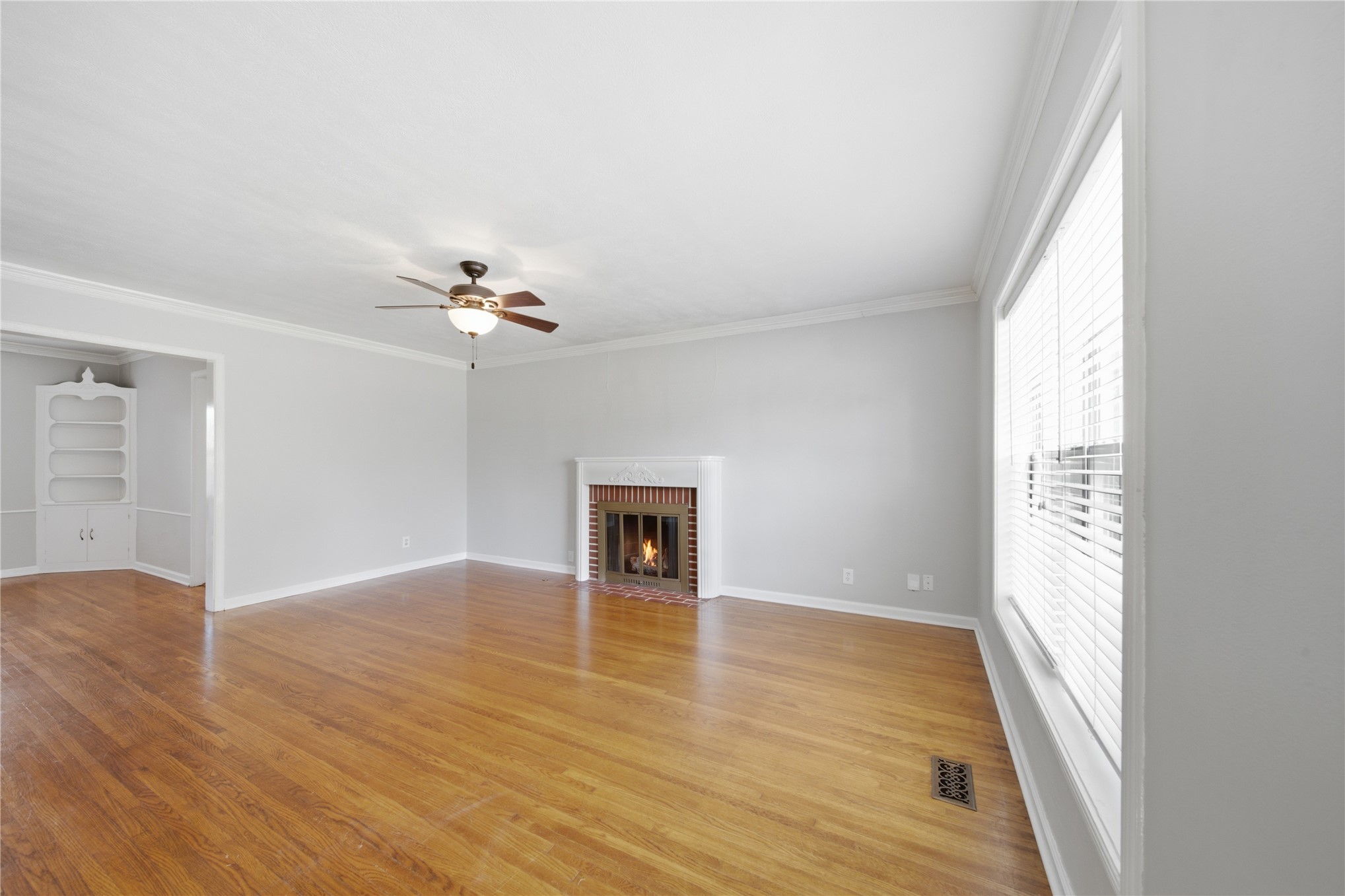 1722 S Columbia Place Tulsa OK 74104