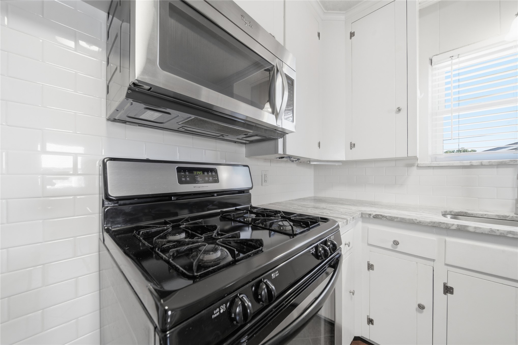1722 S Columbia Place Tulsa OK 74104