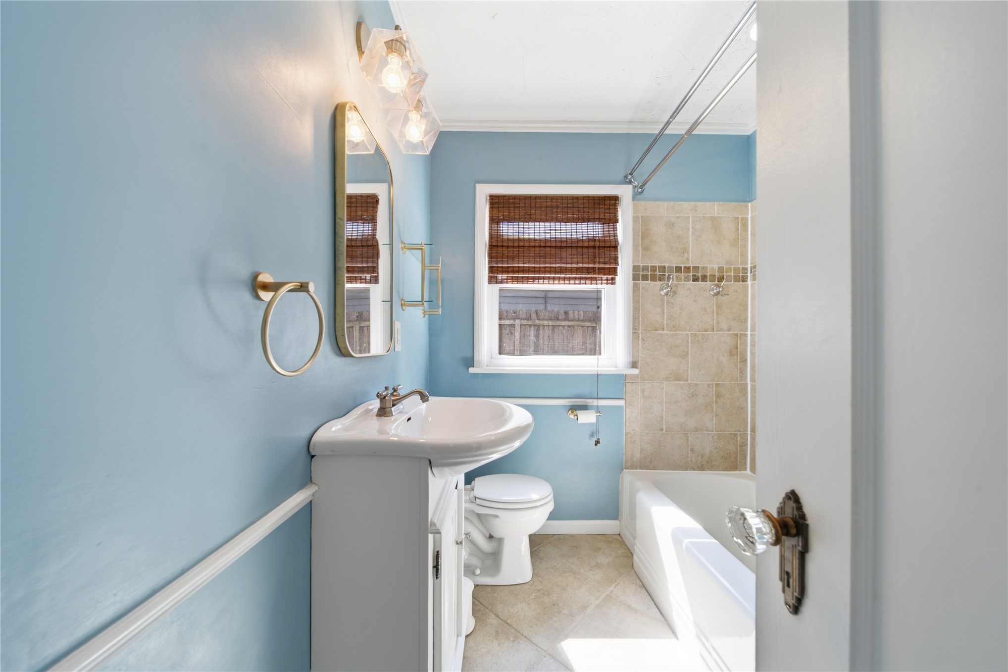 1722 S Columbia Place Tulsa OK 74104
