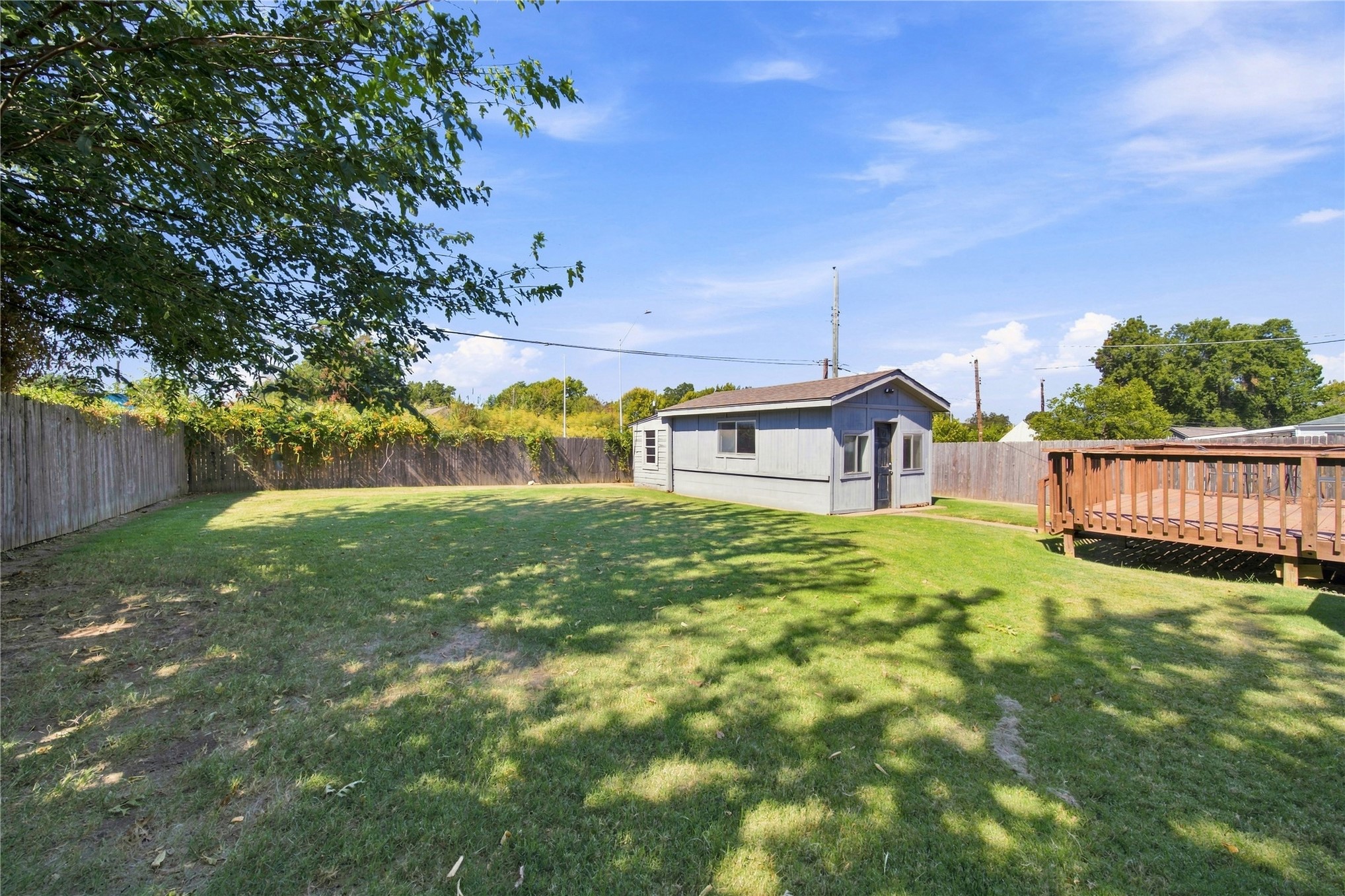 1722 S Columbia Place Tulsa OK 74104