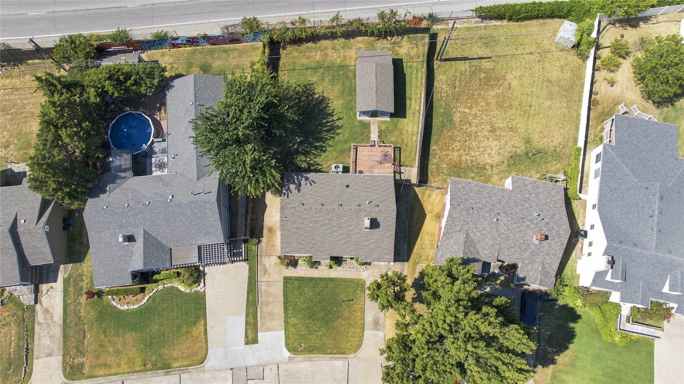 1722 S Columbia Place Tulsa OK 74104