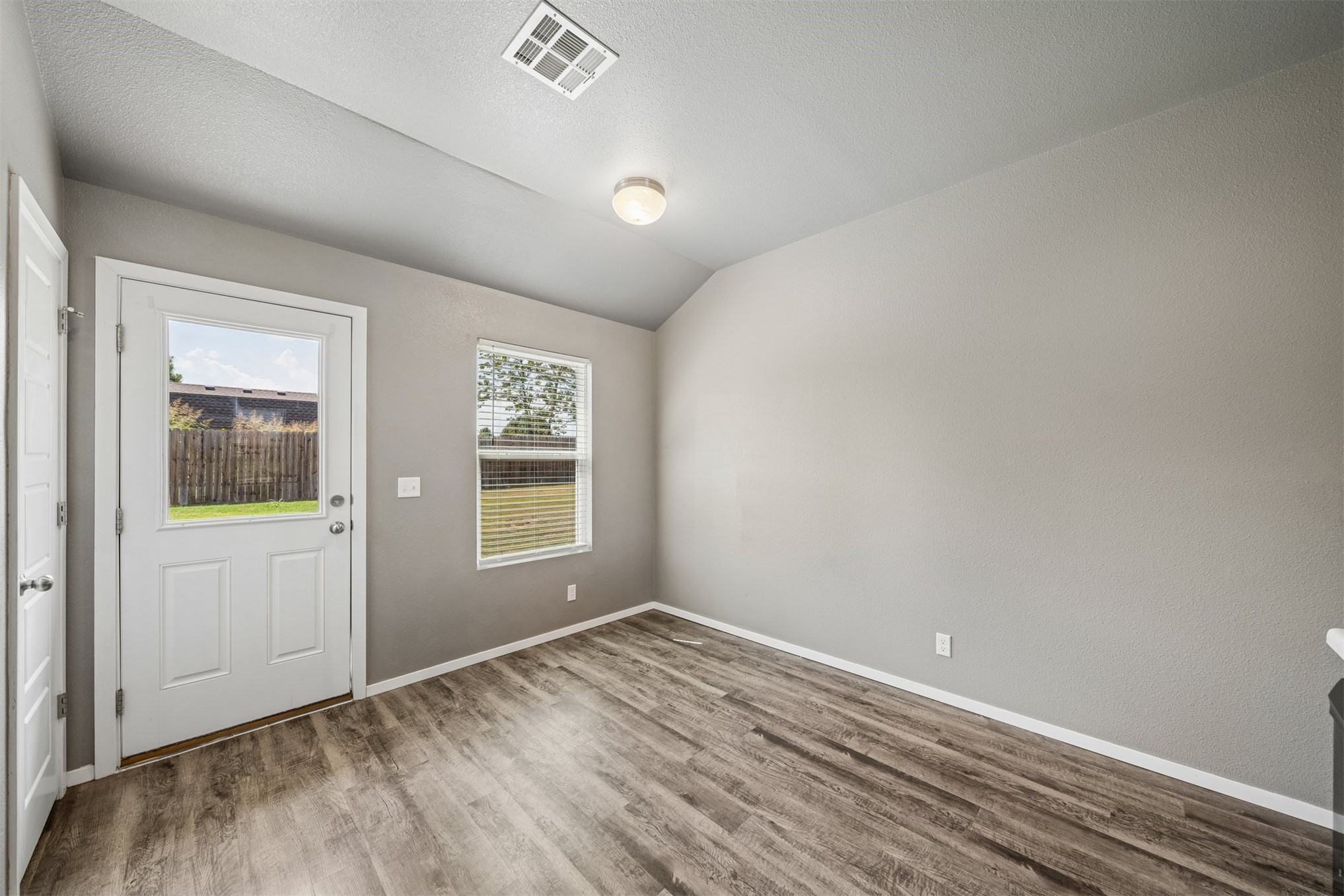 14314 N 73 Eastavenue Collinsville OK 74021