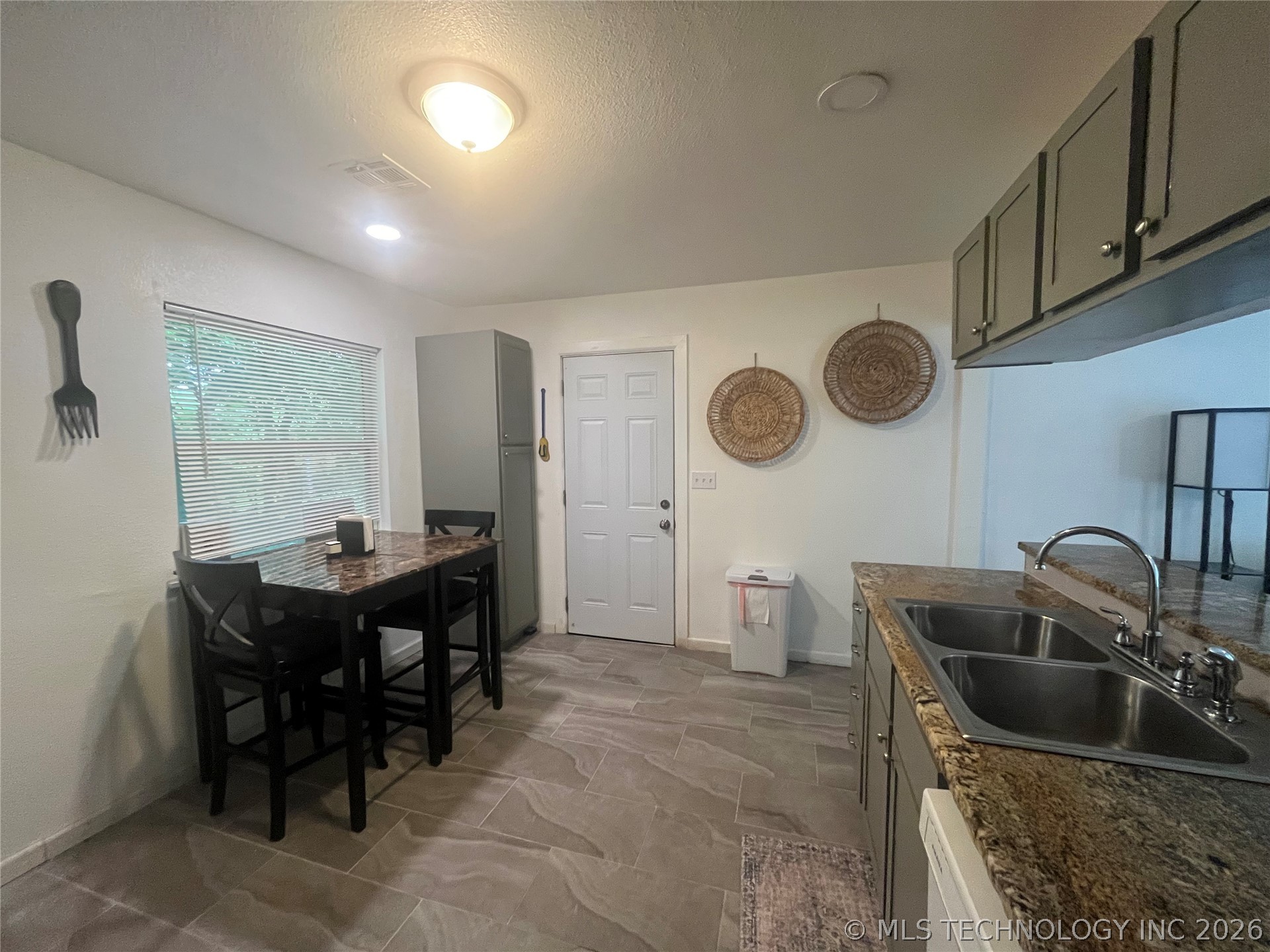2014 N Delaware Place Tulsa OK 74110