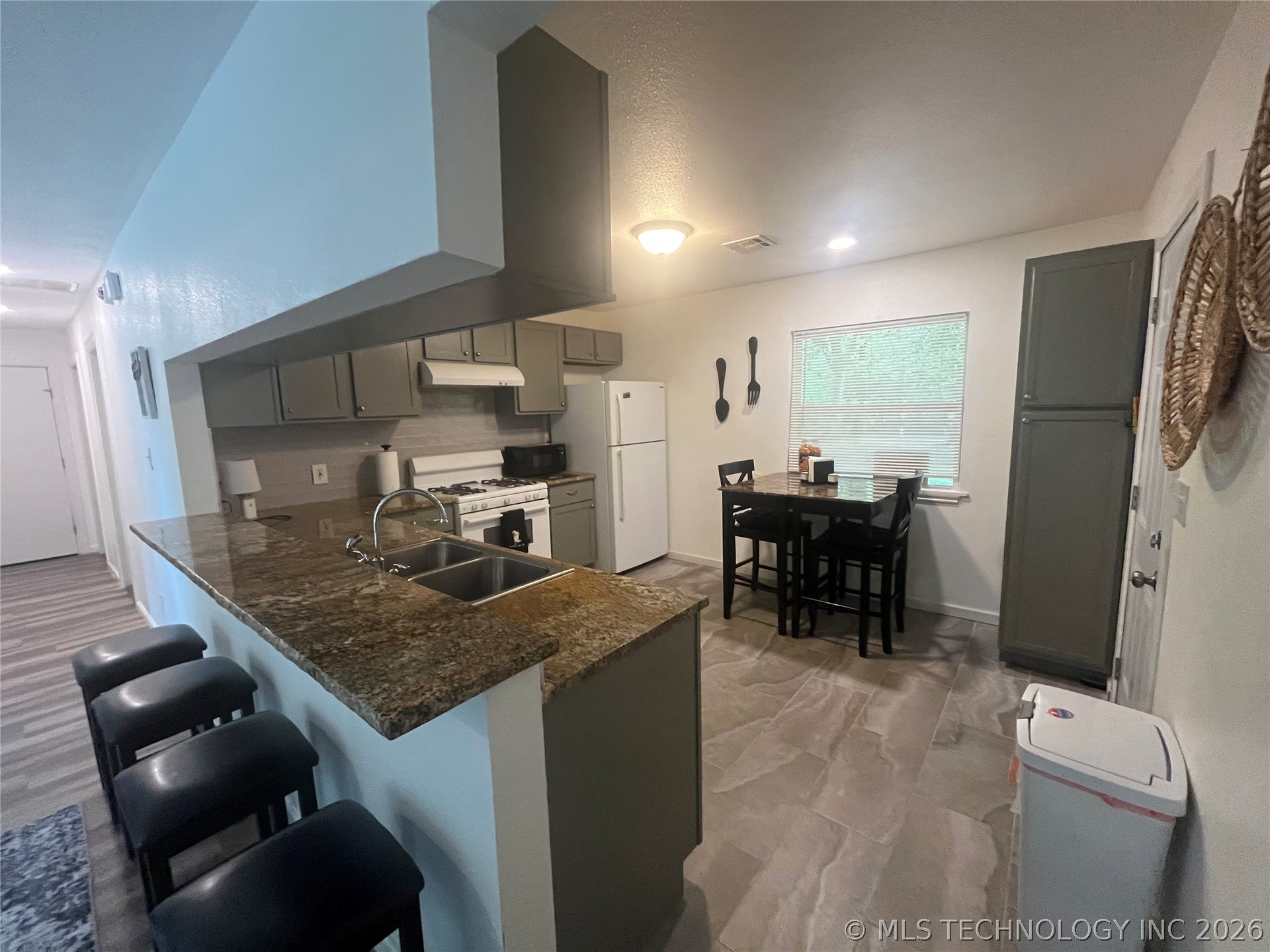 2014 N Delaware Place Tulsa OK 74110