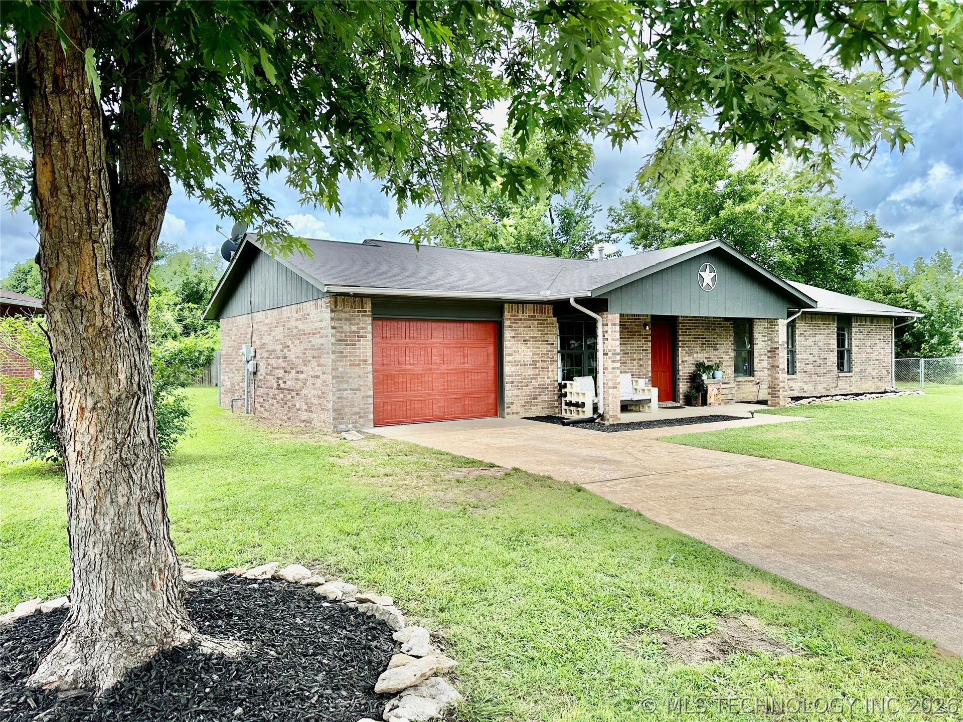 1705 S Muskogee Place Claremore OK 74019