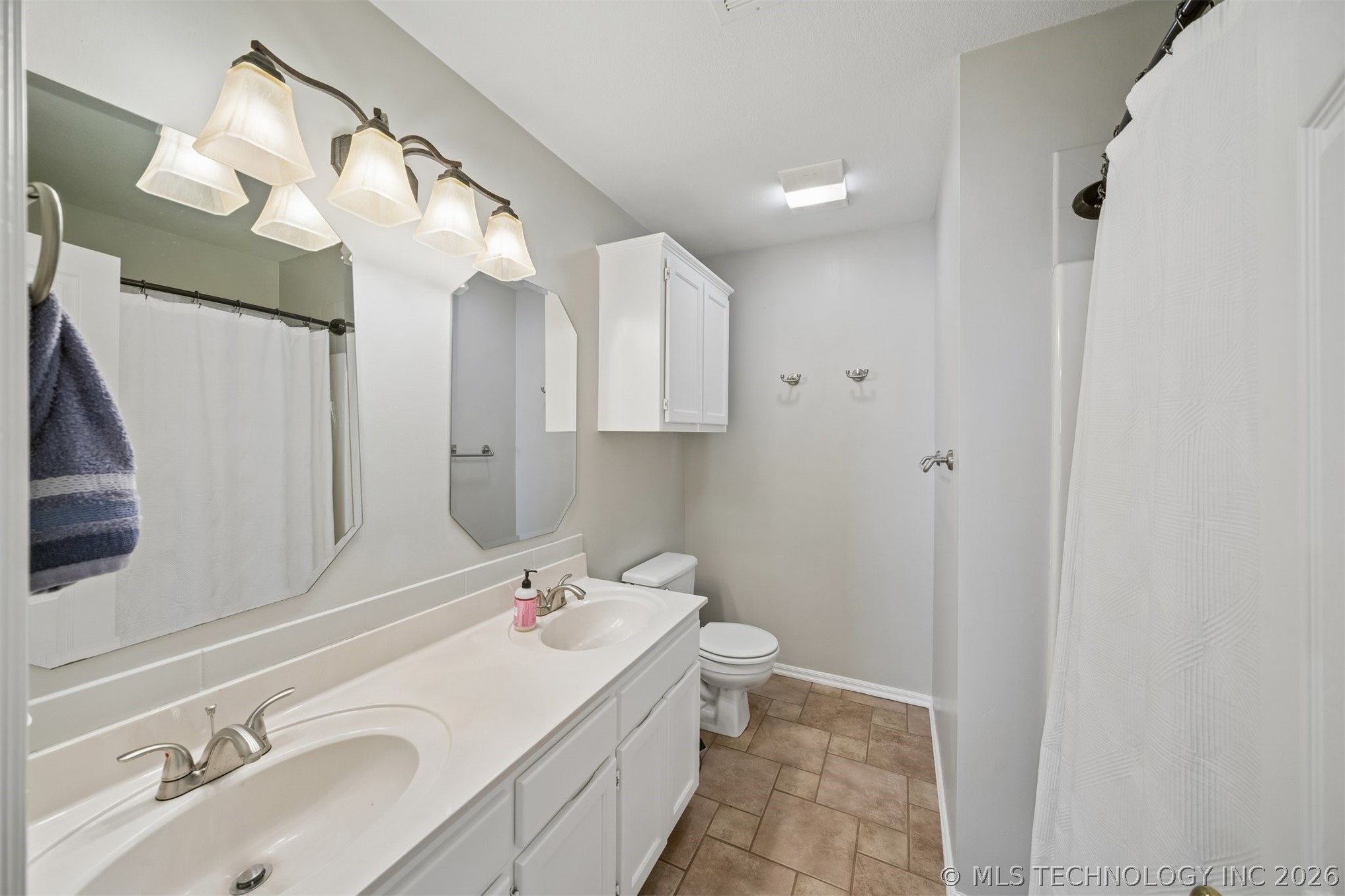 3705 W Iola Street Broken Arrow OK 74012