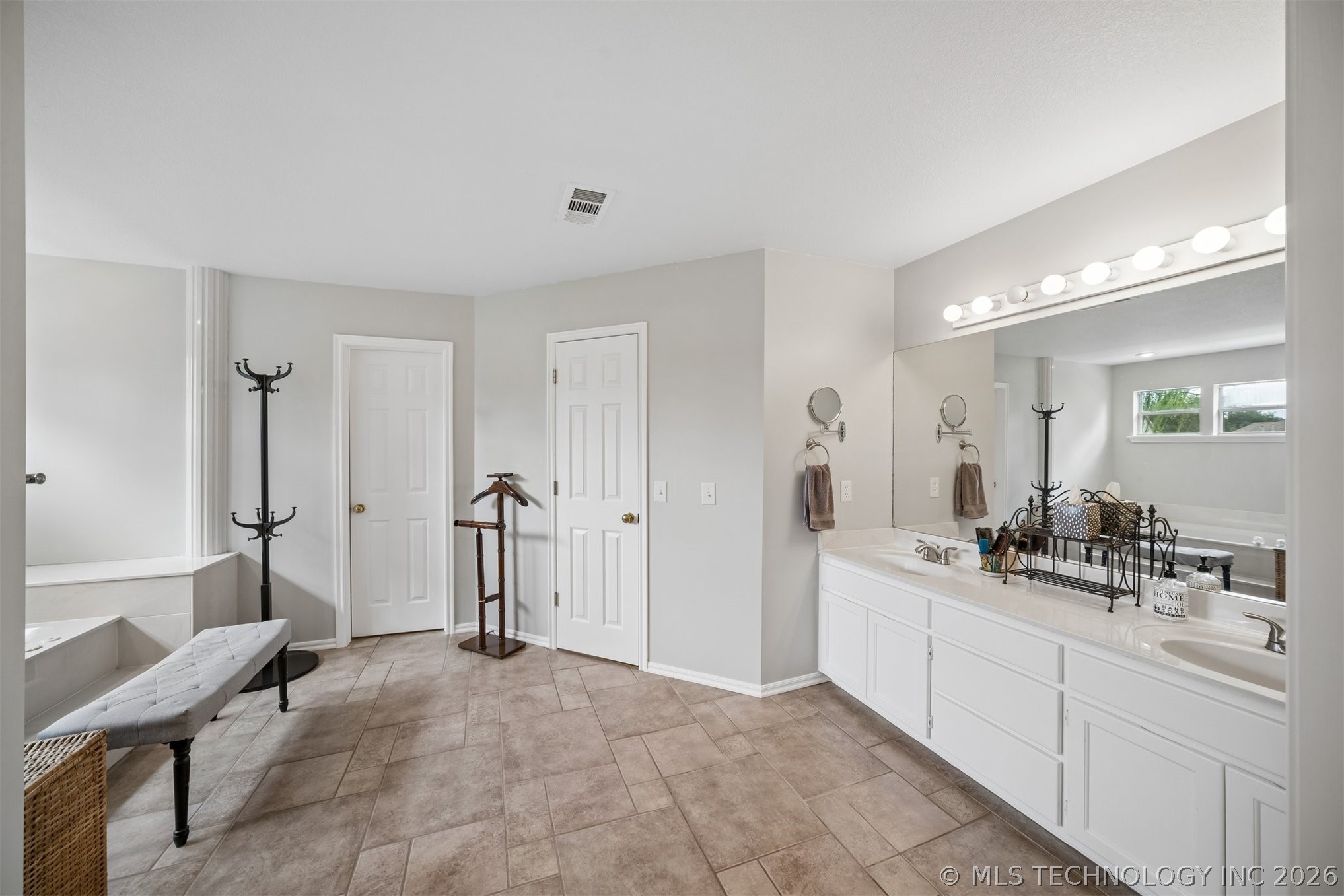 3705 W Iola Street Broken Arrow OK 74012