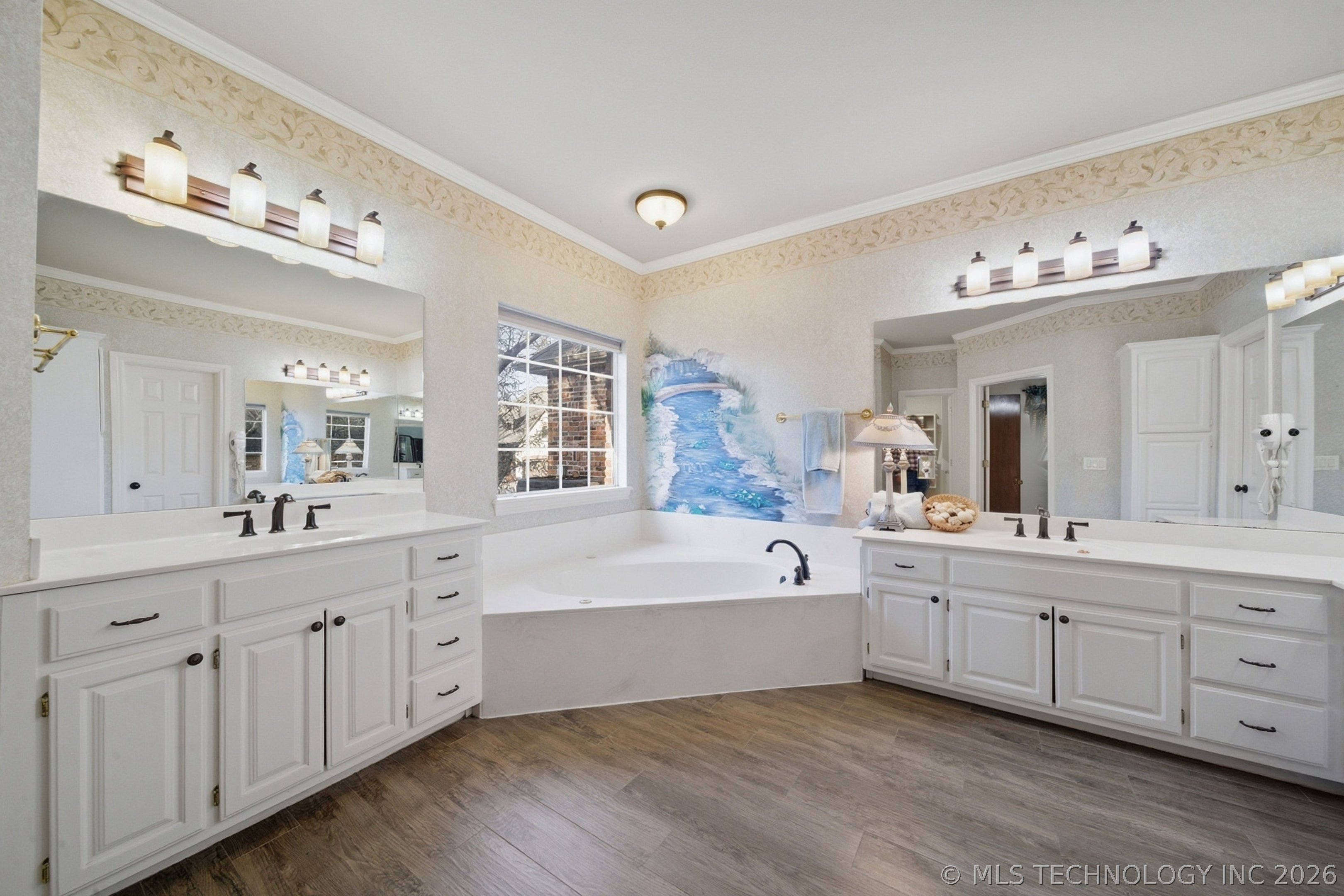 9021 S Maplewood Avenue Tulsa OK 74137