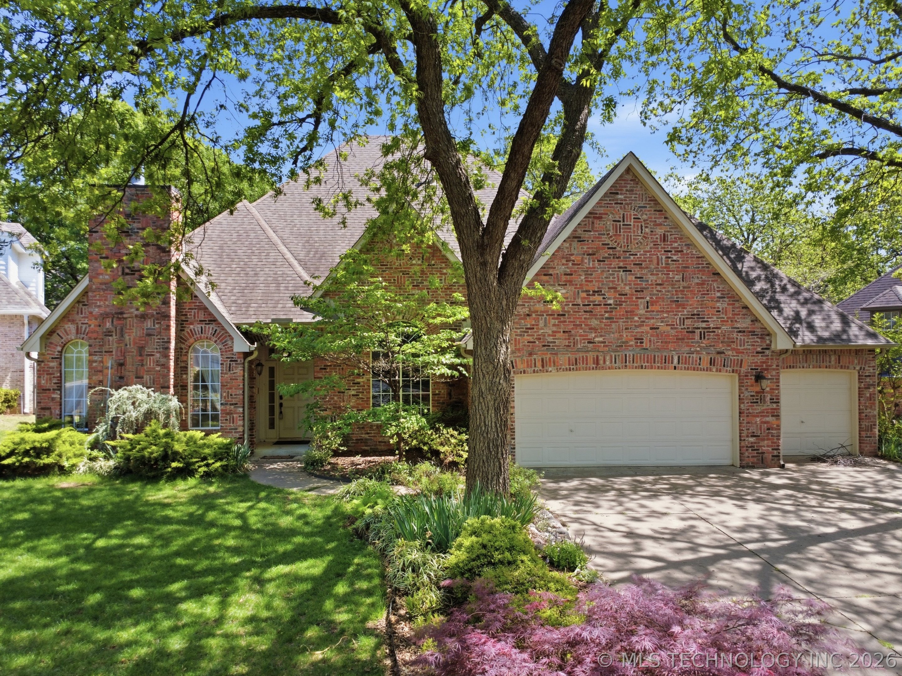 9021 S Maplewood Avenue Tulsa OK 74137