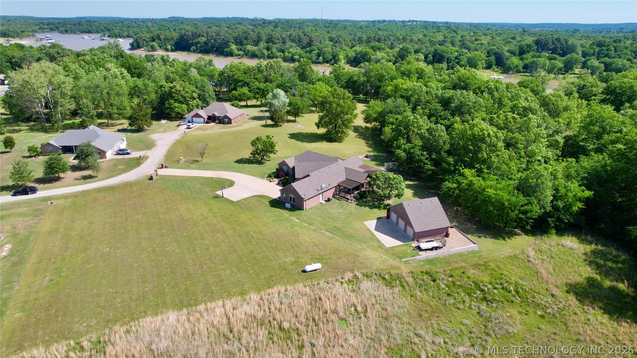 418970 E 1152 Road Checotah OK 74426