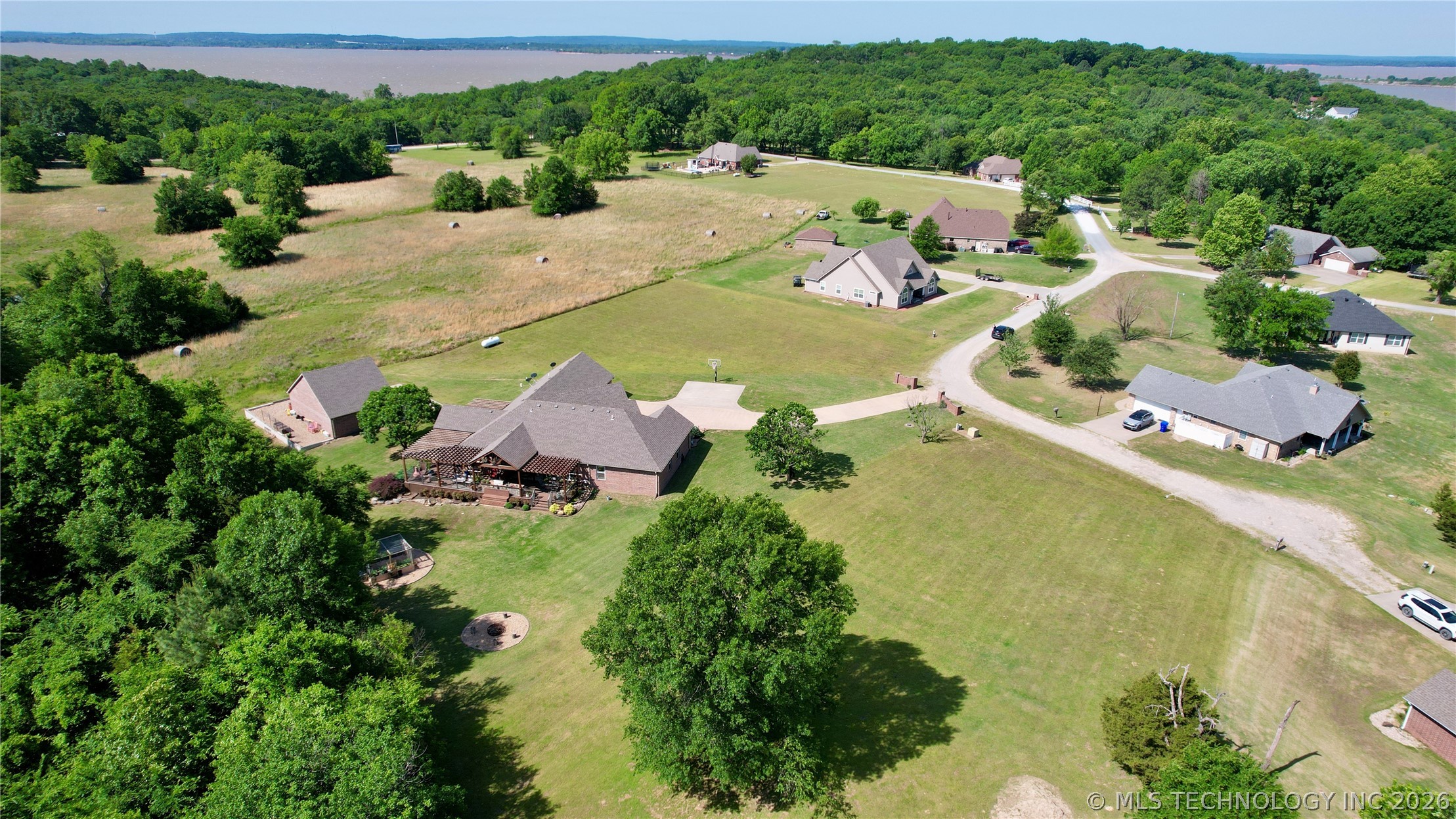418970 E 1152 Road Checotah OK 74426