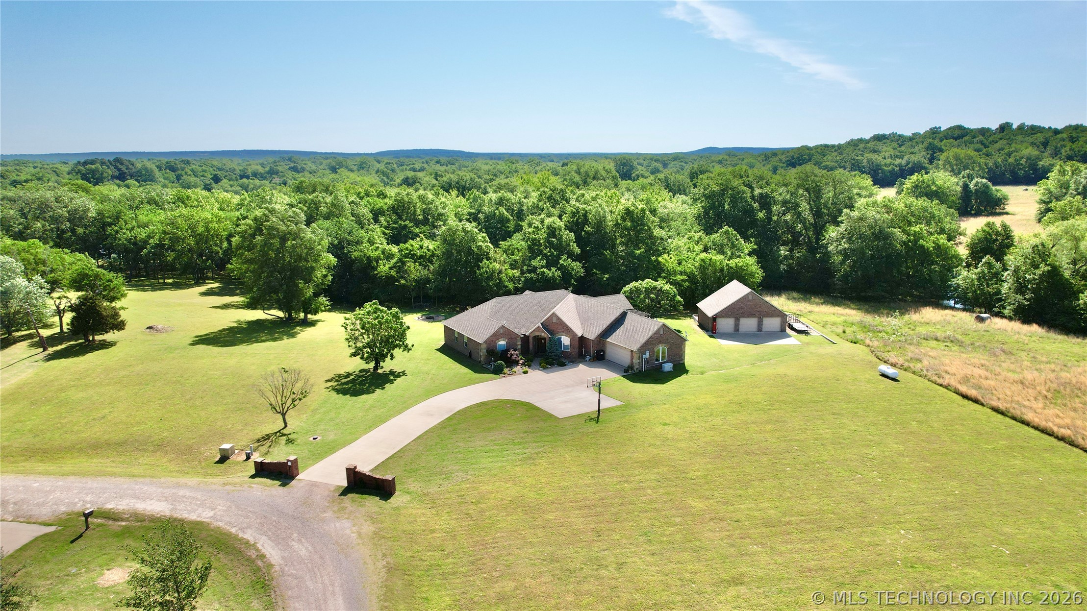 418970 E 1152 Road Checotah OK 74426