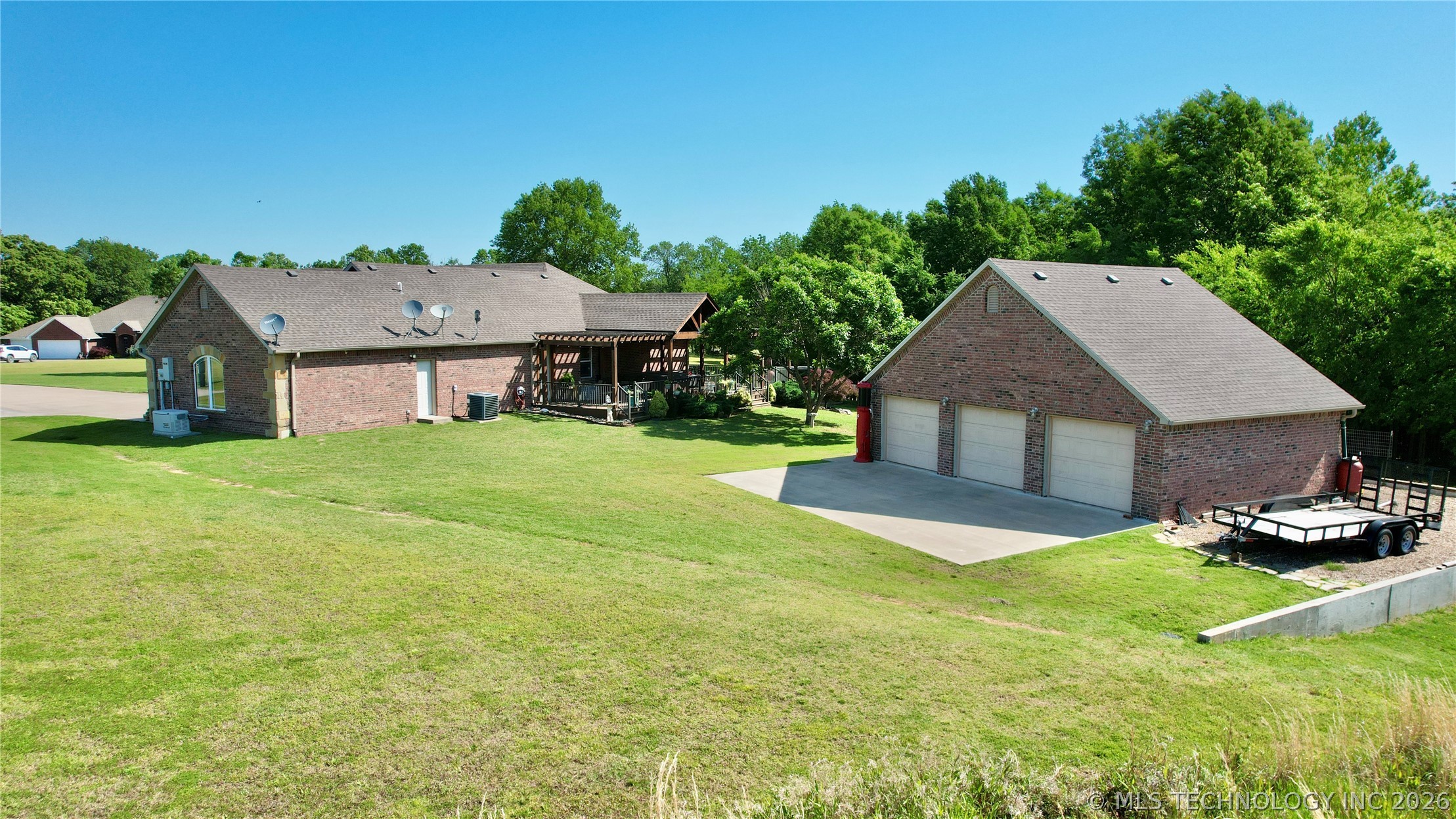 418970 E 1152 Road Checotah OK 74426