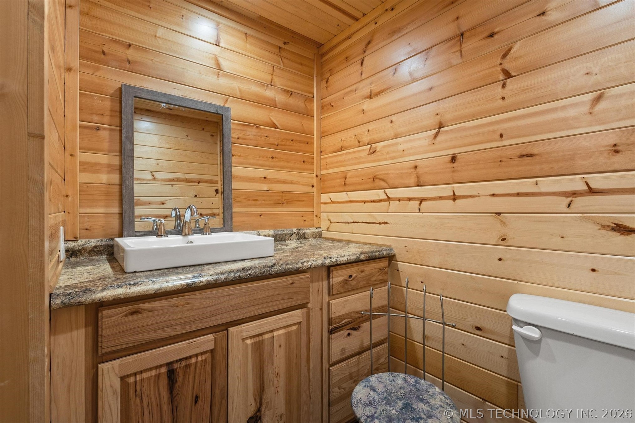 1308 Church Road Silo OK 74701