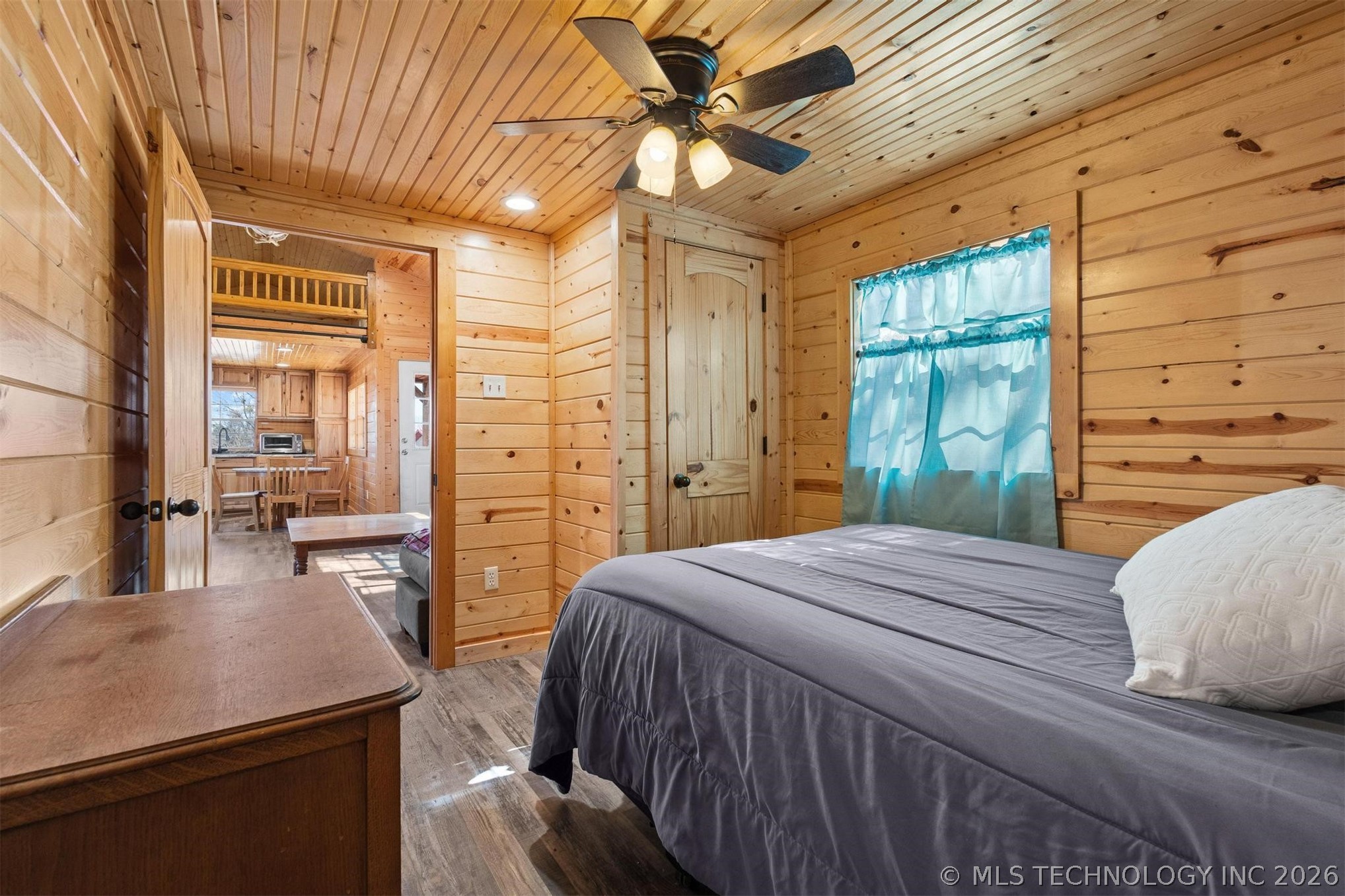 1308 Church Road Silo OK 74701