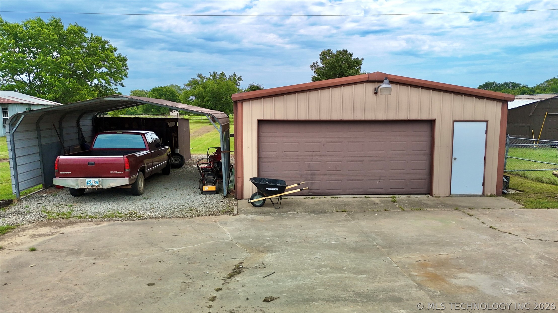 40497 S County Road 4460 Stigler OK 74462