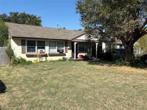 1811 Armstrong Bartlesville OK 74003