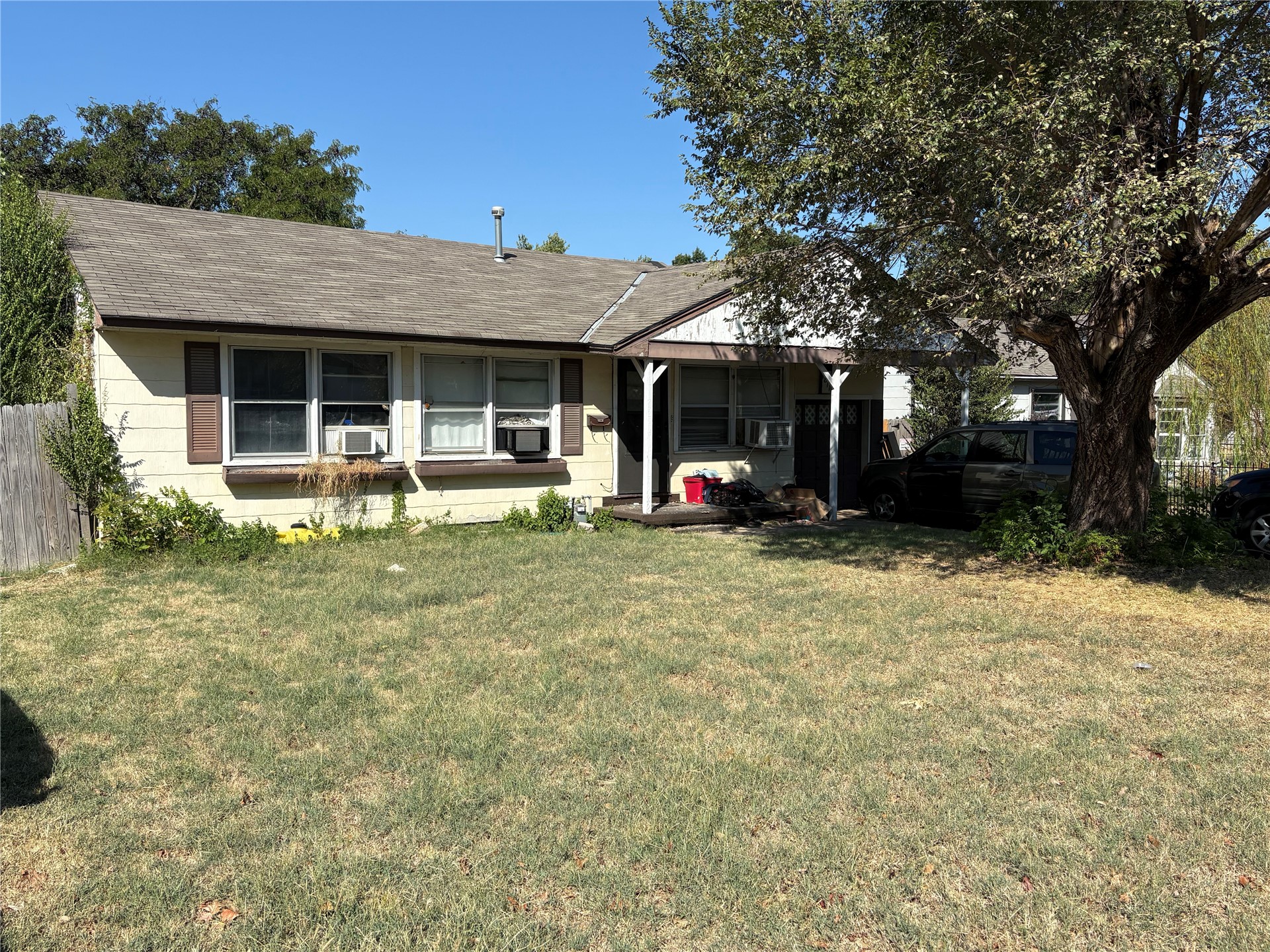 1811 Armstrong Bartlesville OK 74003