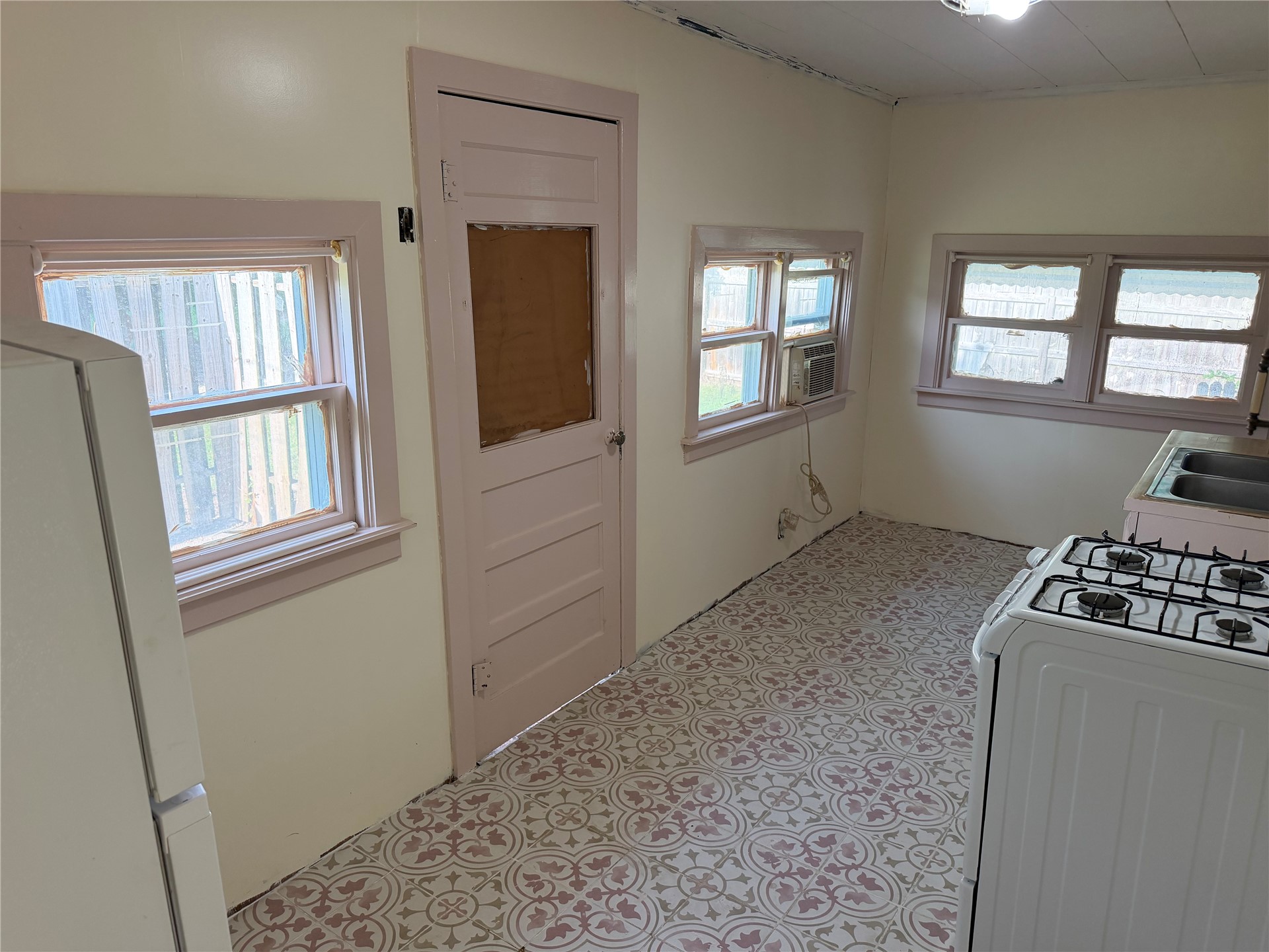 233 E 3rd Street E Pawhuska OK 74056
