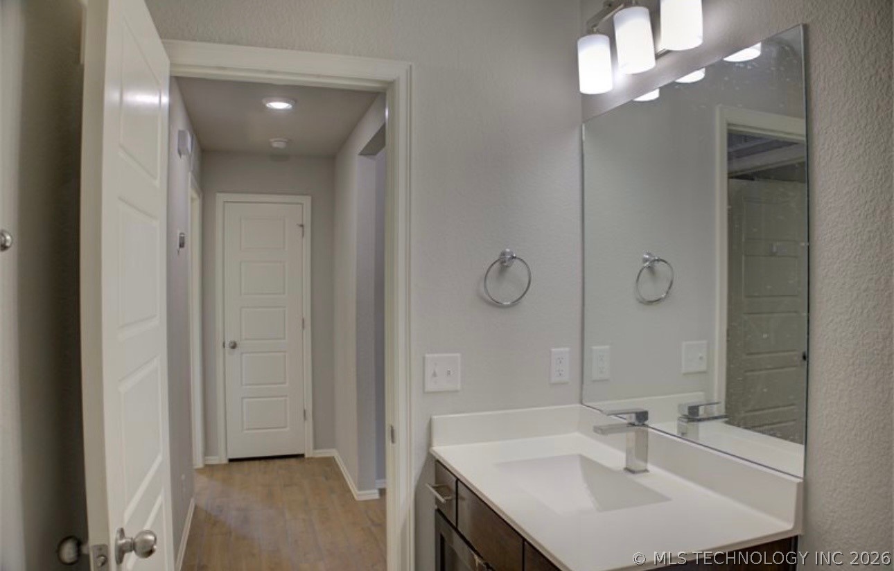 7012 S Elder Avenue Broken Arrow OK 74011