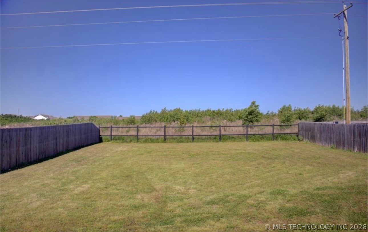 7012 S Elder Avenue Broken Arrow OK 74011