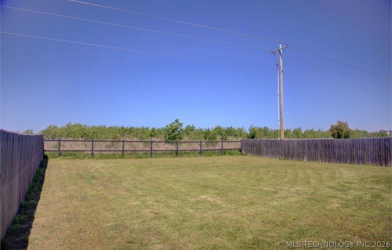 7012 S Elder Avenue Broken Arrow OK 74011
