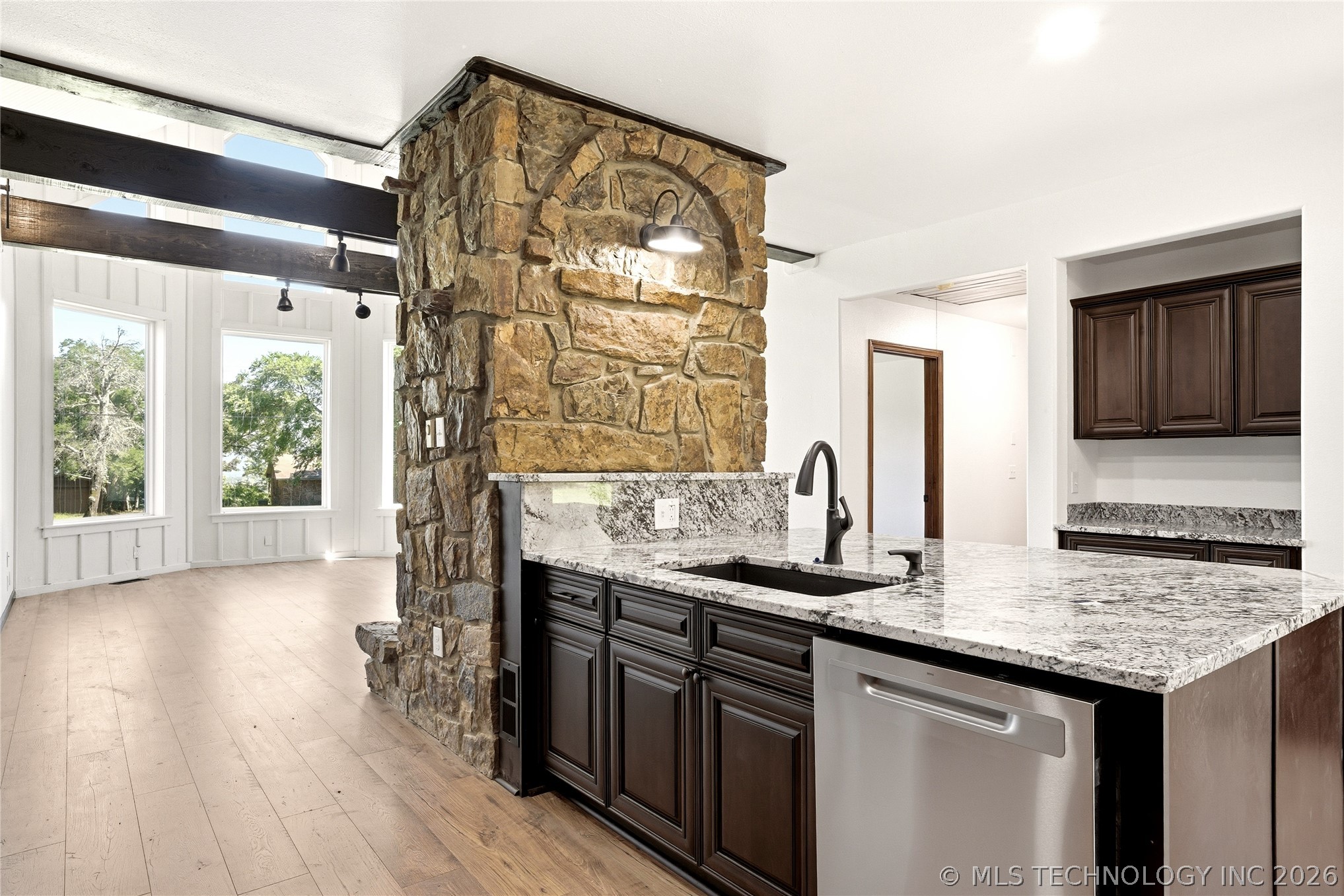 18184 W Levi Mountain Road Park Hill OK 74451