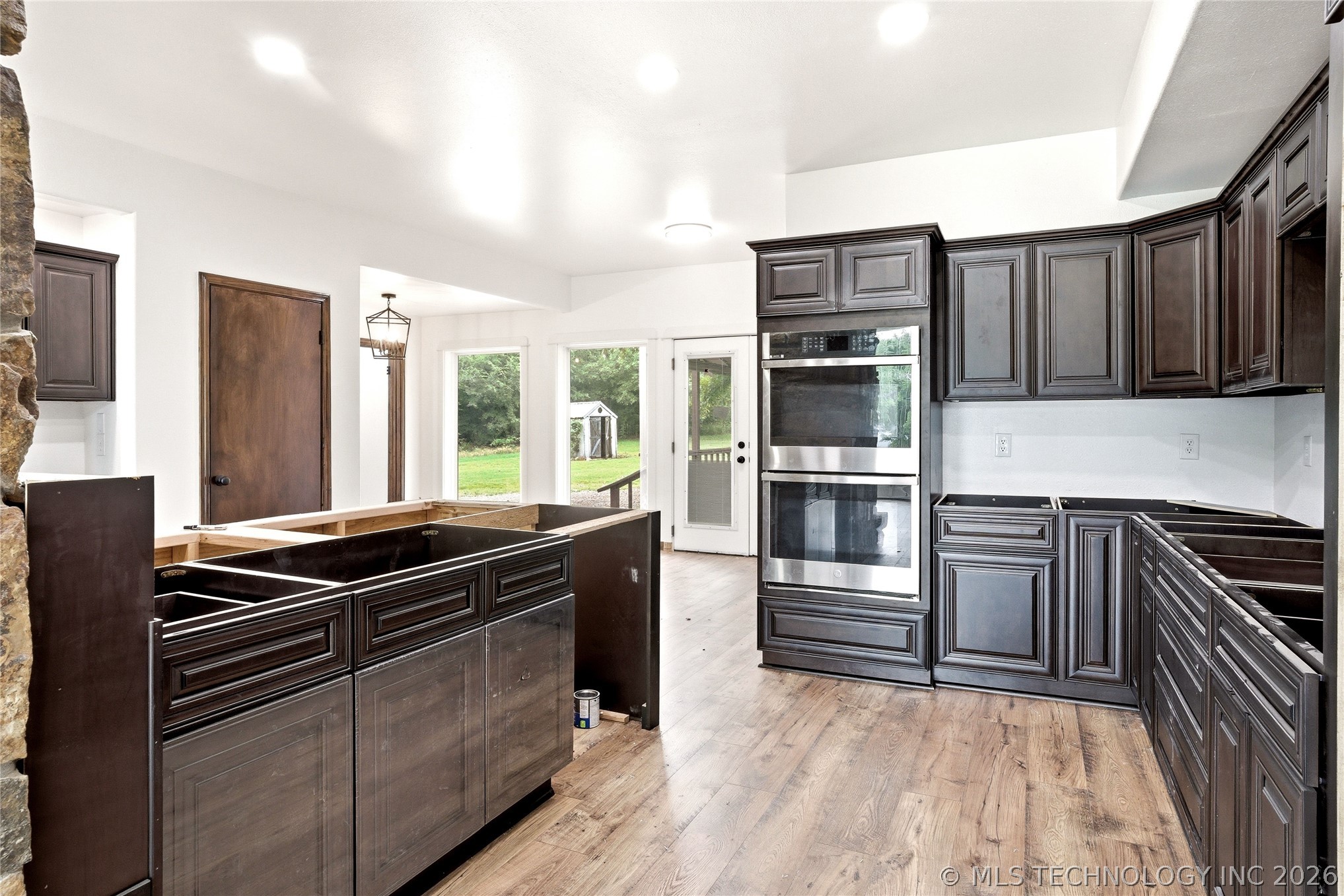 18184 W Levi Mountain Road Park Hill OK 74451