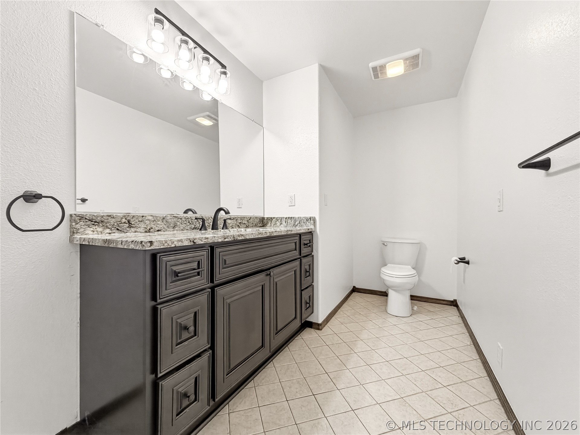 18184 W Levi Mountain Road Park Hill OK 74451