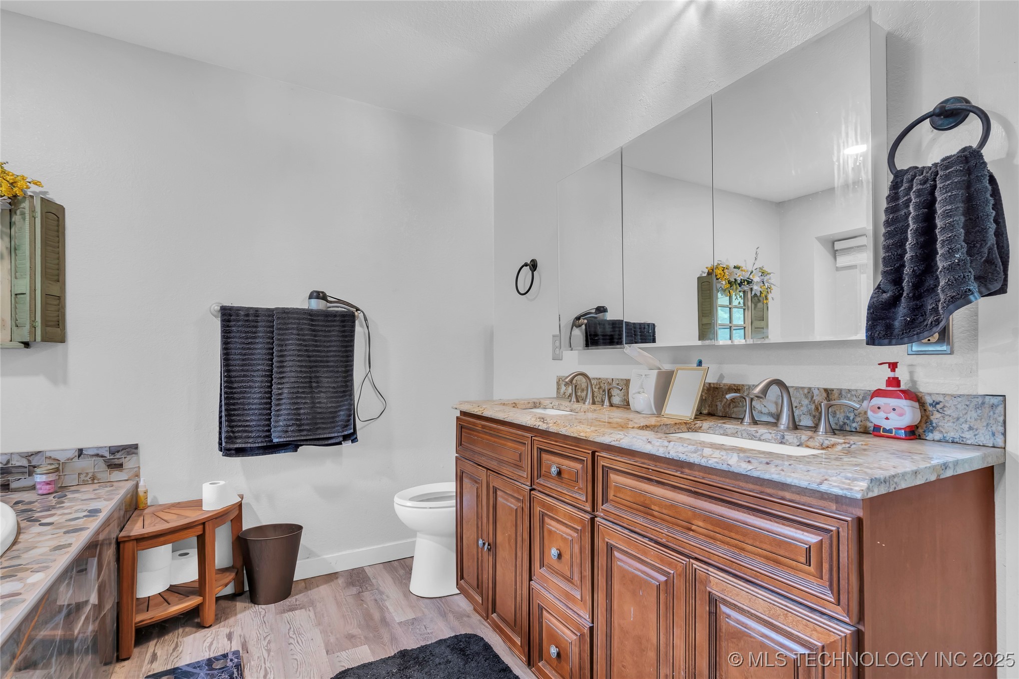 30 Peach Street Healdton OK 73438