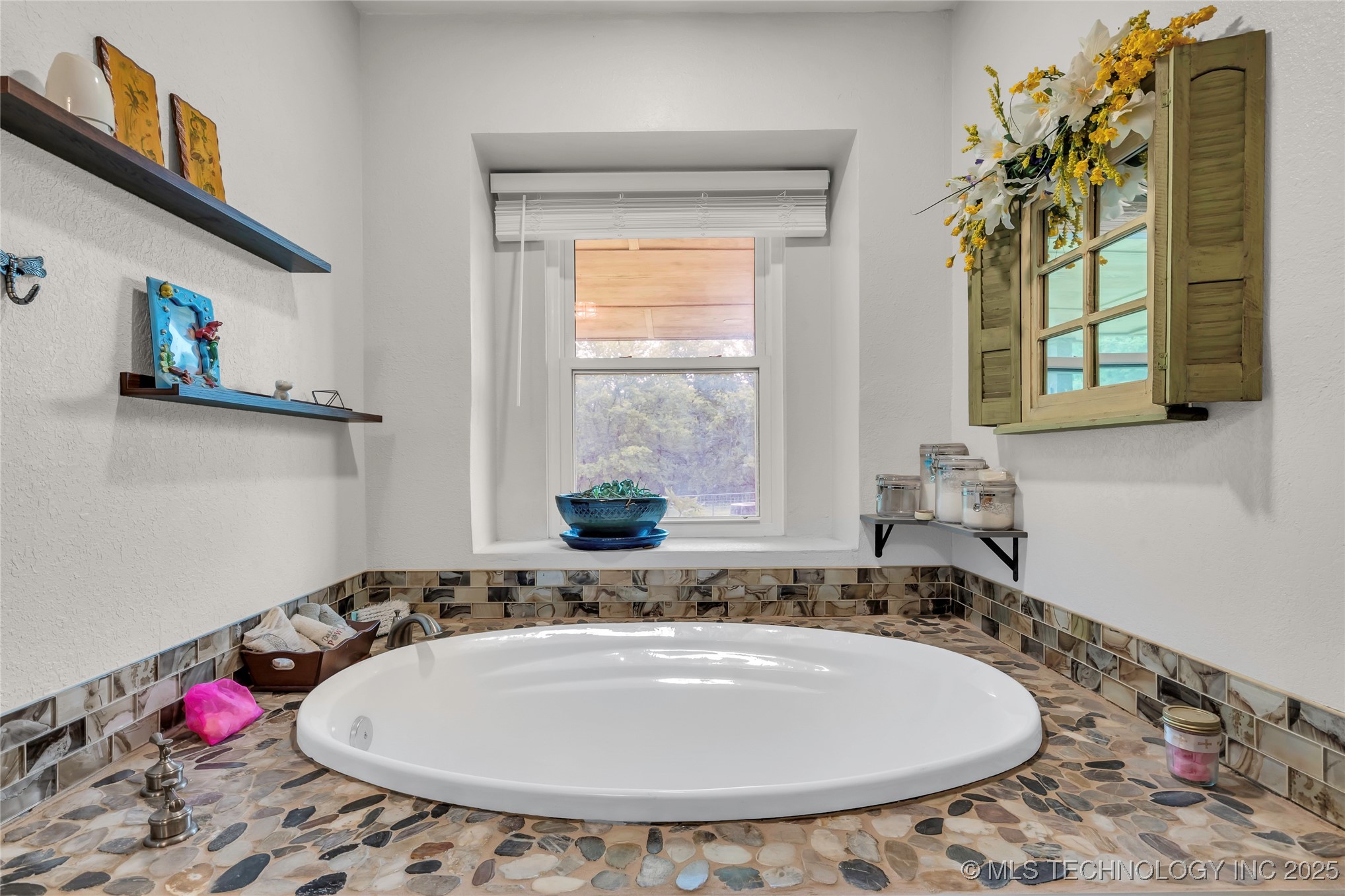 30 Peach Street Healdton OK 73438
