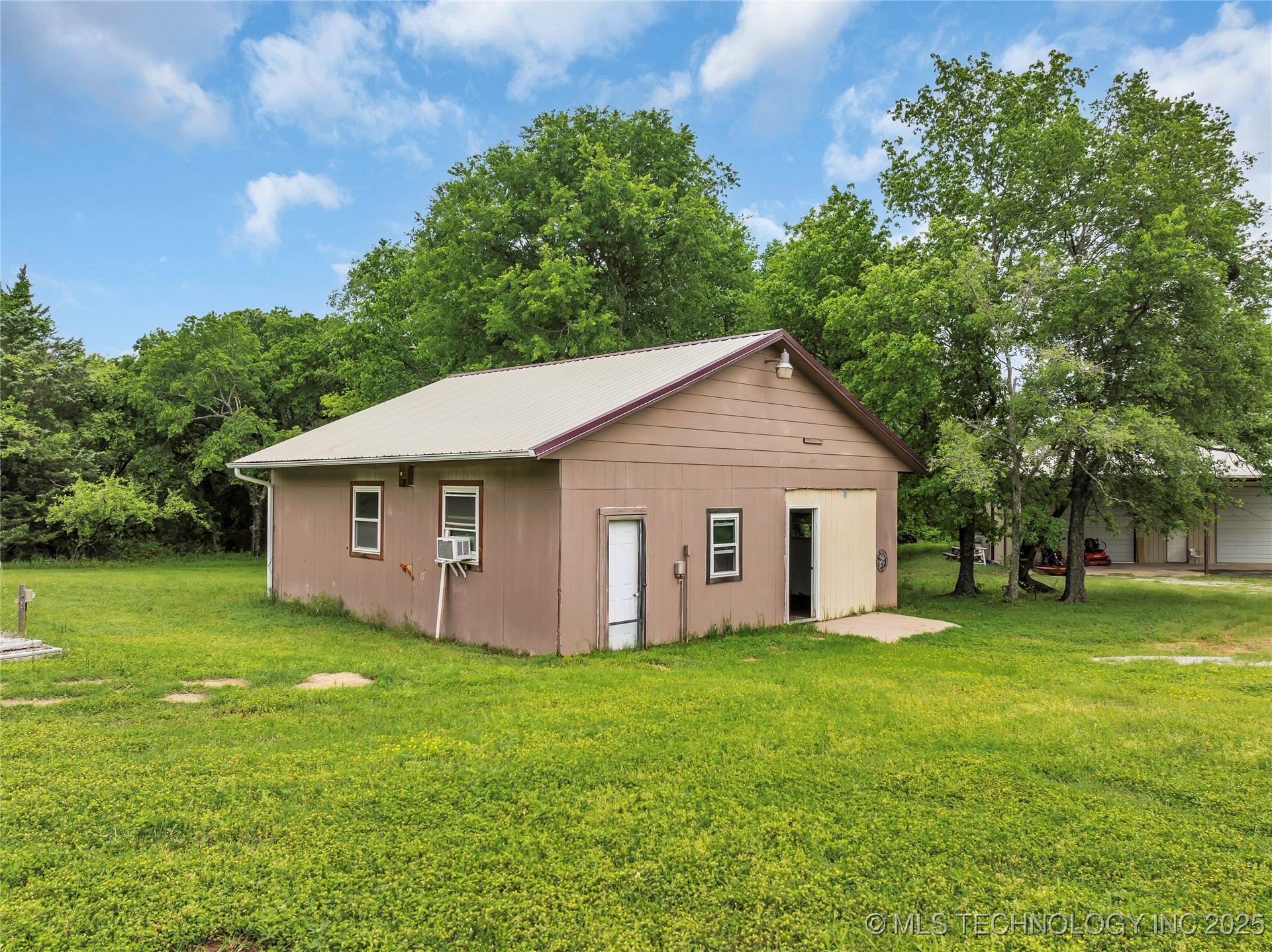 30 Peach Street Healdton OK 73438