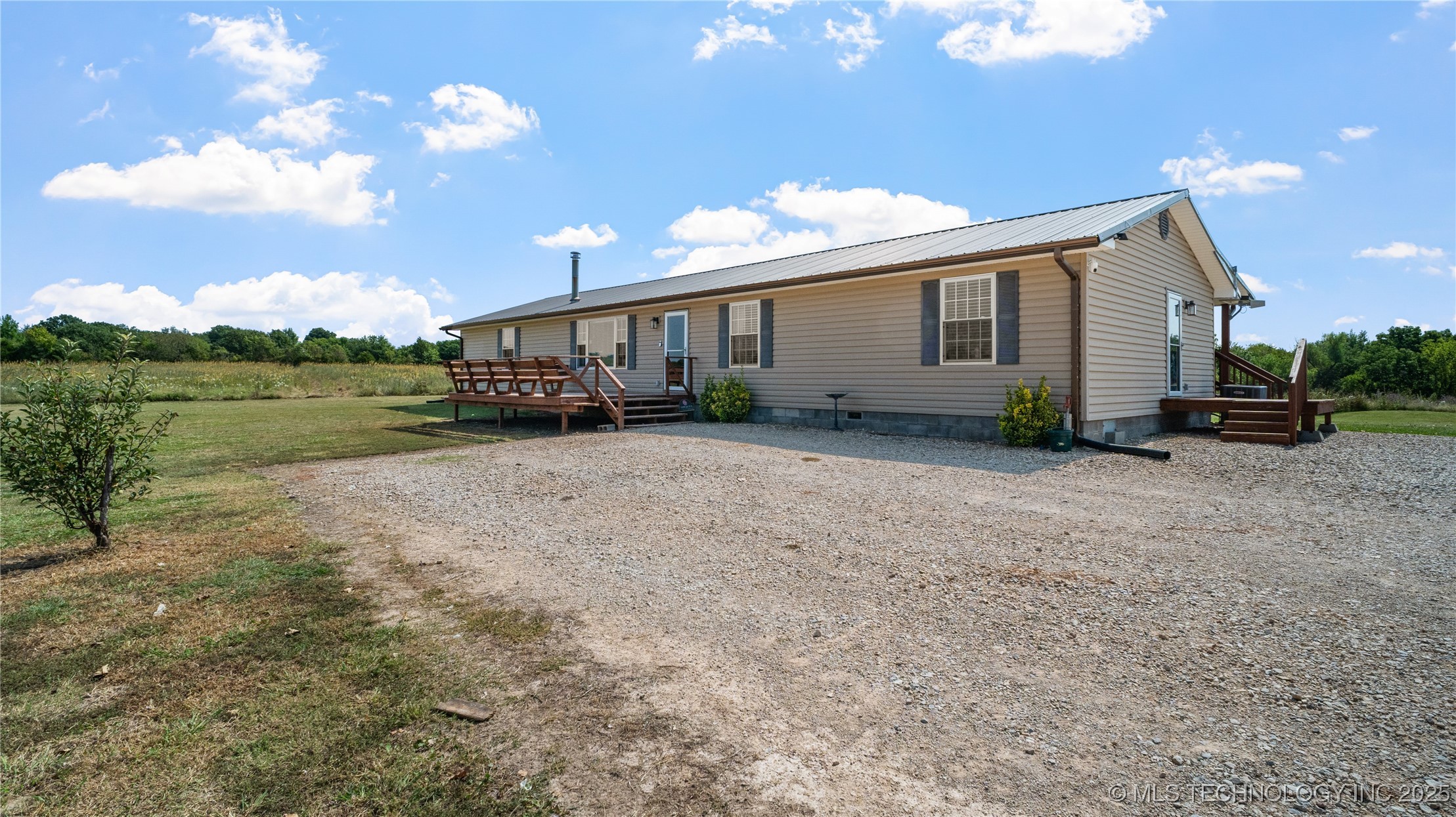 18091 N County Road 3350 Stratford OK 74872