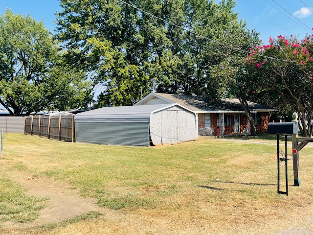 102 N Collins Street Colbert OK 74733