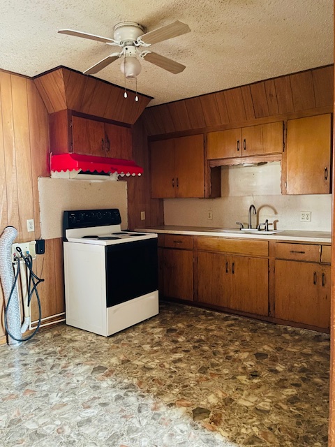 102 N Collins Street Colbert OK 74733