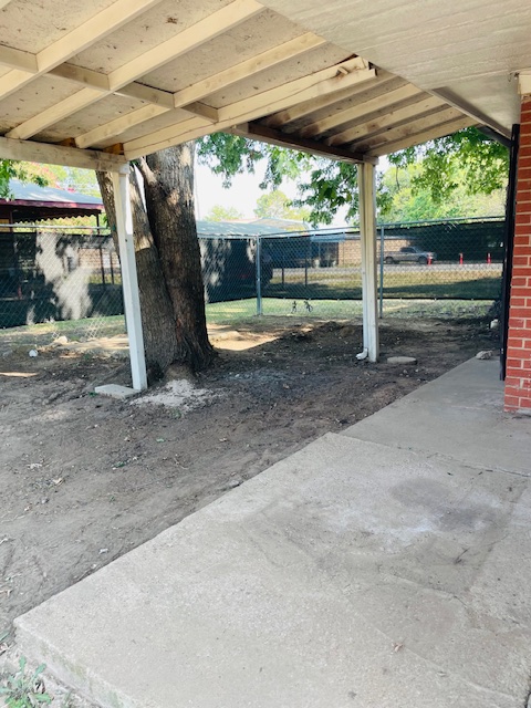 102 N Collins Street Colbert OK 74733