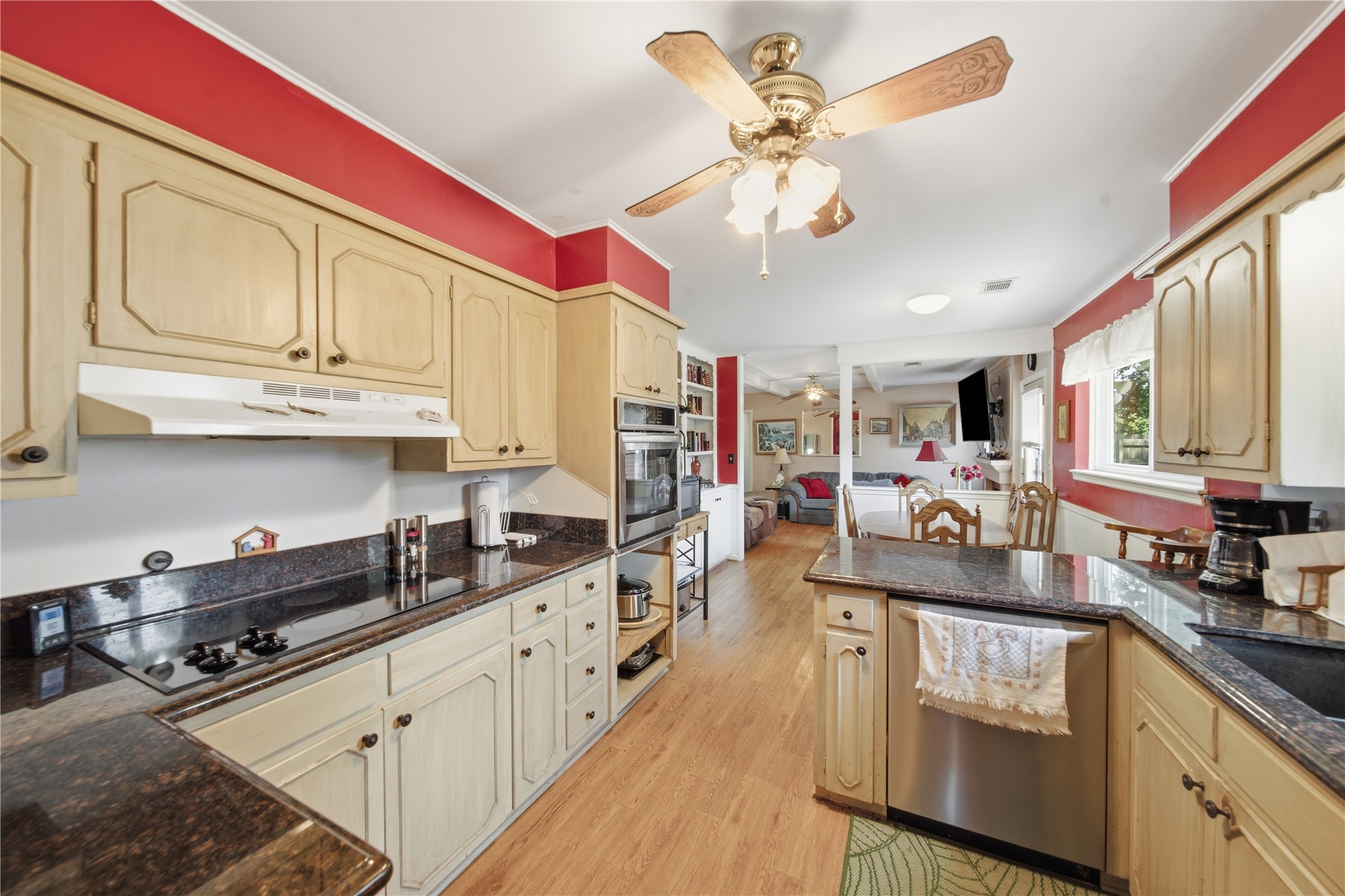 6832 E 57th Street E Tulsa OK 74145