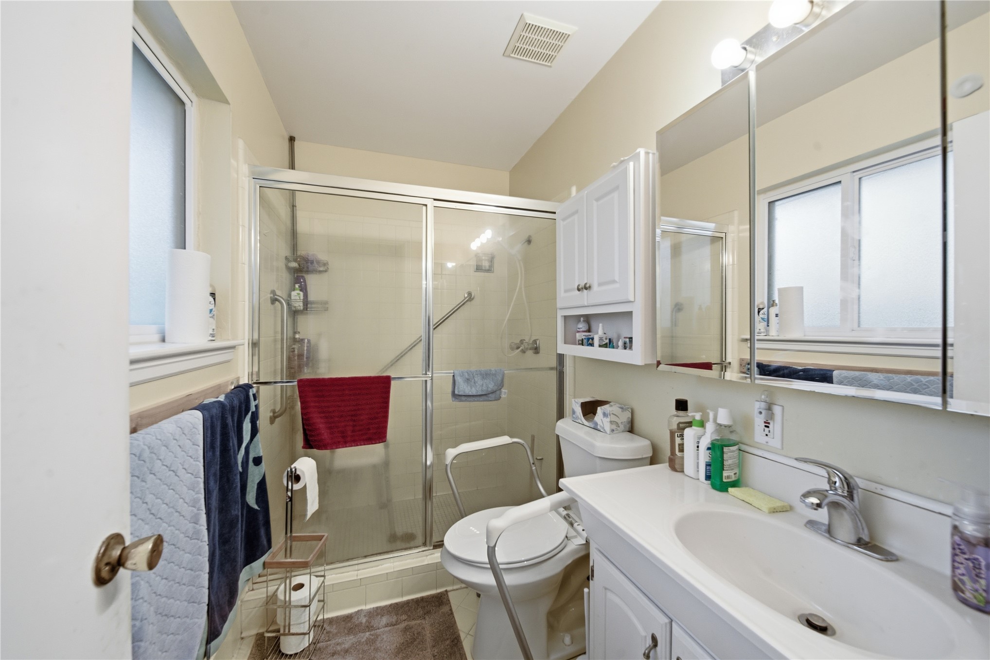 6832 E 57th Street E Tulsa OK 74145