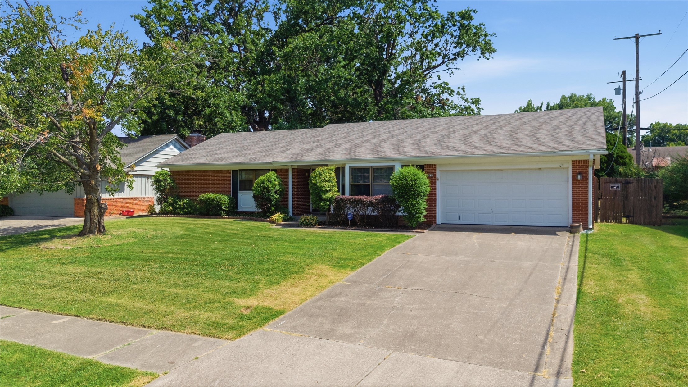 6832 E 57th Street E Tulsa OK 74145