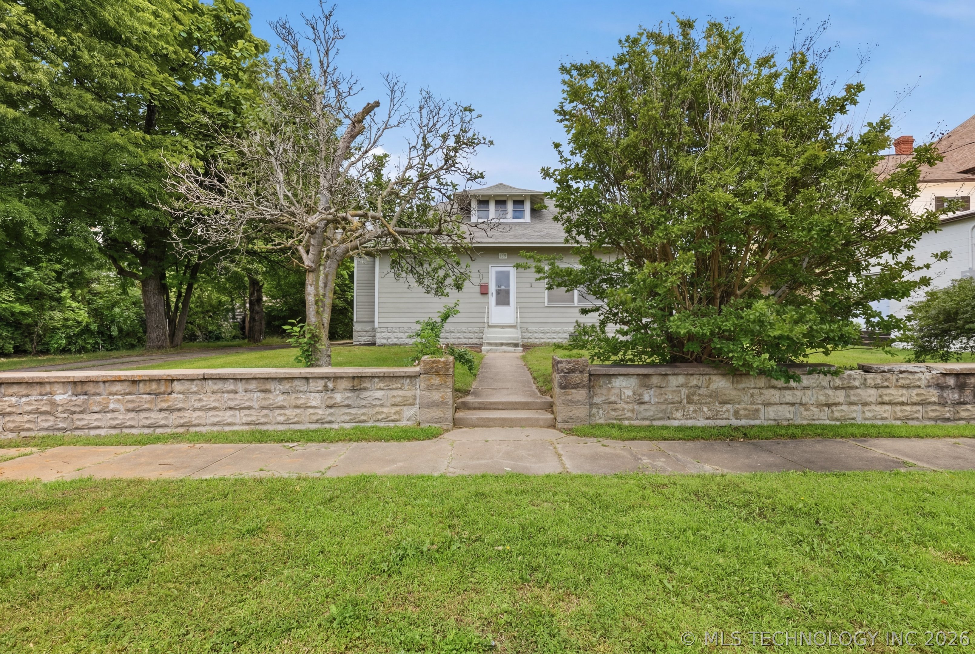 105 N 2nd Street Wagoner OK 74467