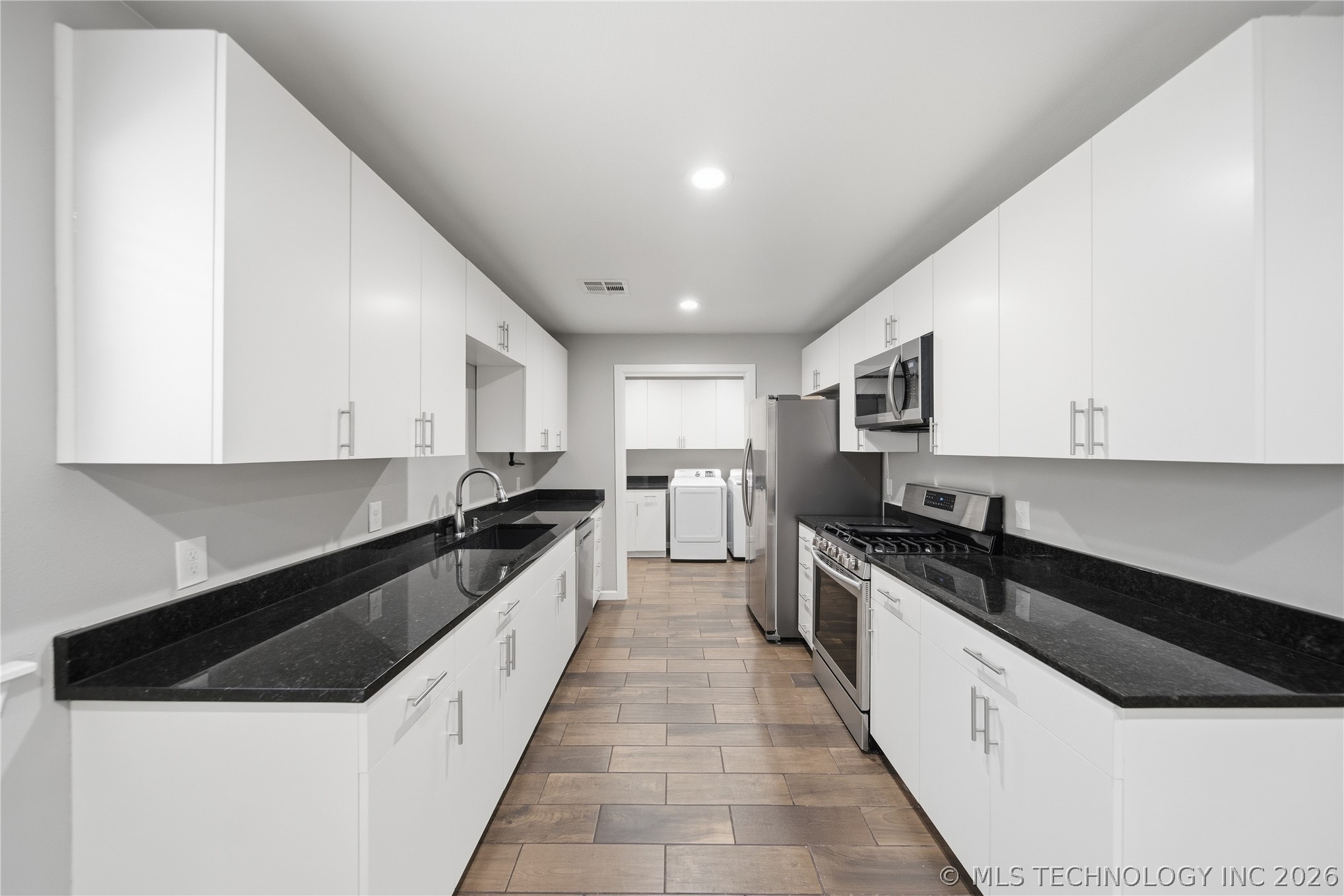 1009 W Canton Street Broken Arrow OK 74012