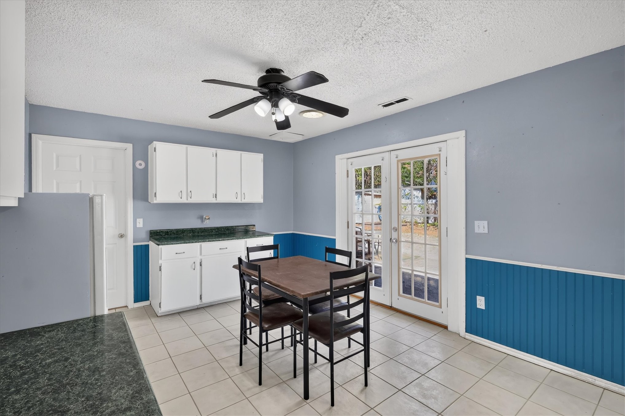 1813 Bellaire Circle Moore OK 73160