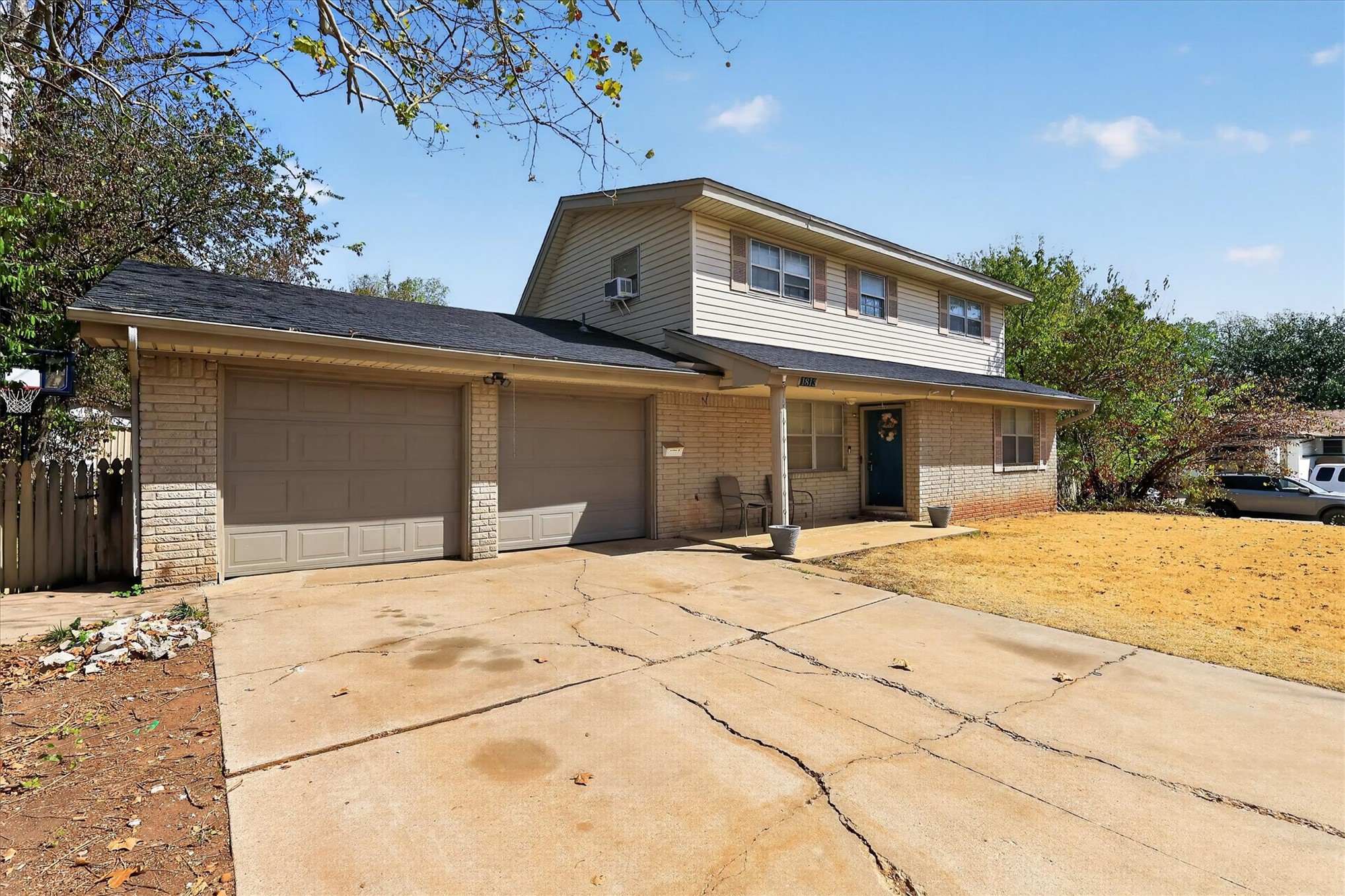 1813 Bellaire Circle Moore OK 73160