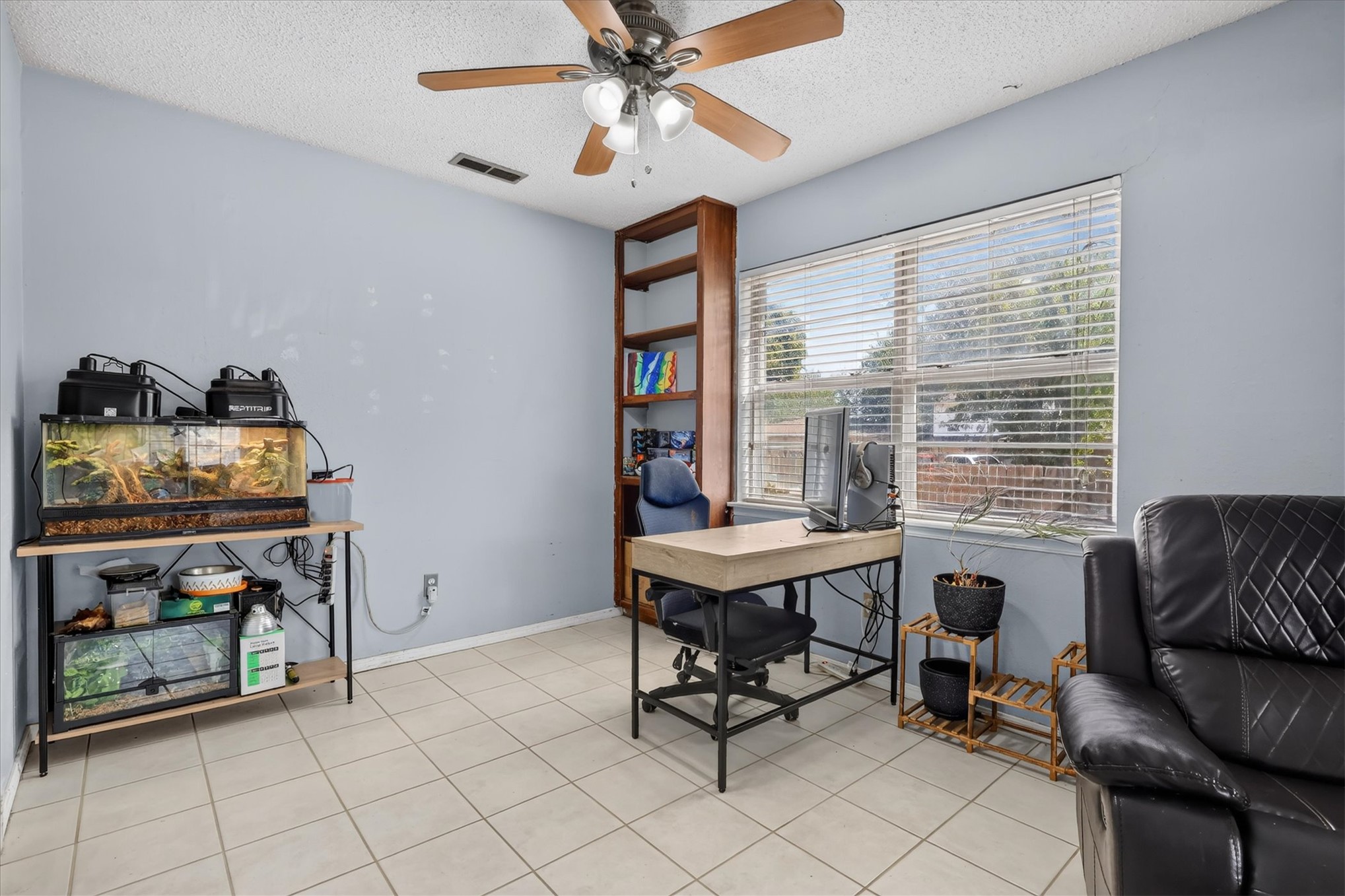 1813 Bellaire Circle Moore OK 73160