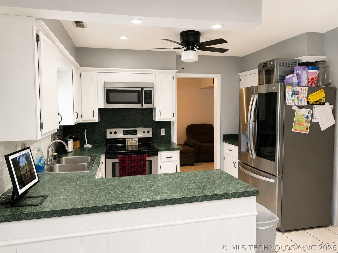 1813 Bellaire Circle Moore OK 73160
