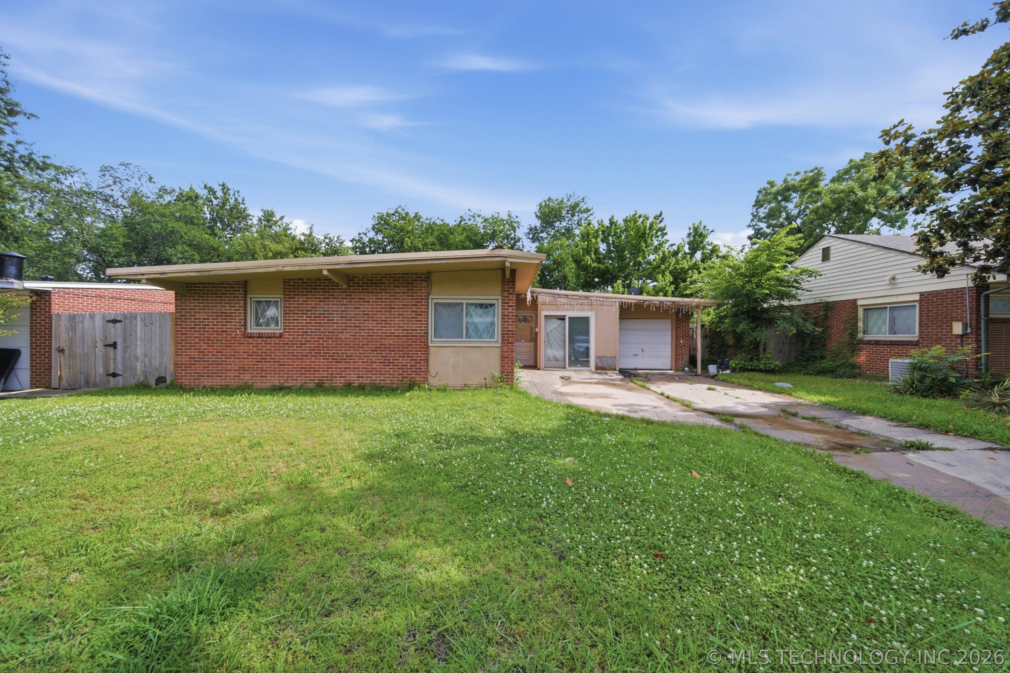 7862 E Marshall Street Tulsa OK 74115