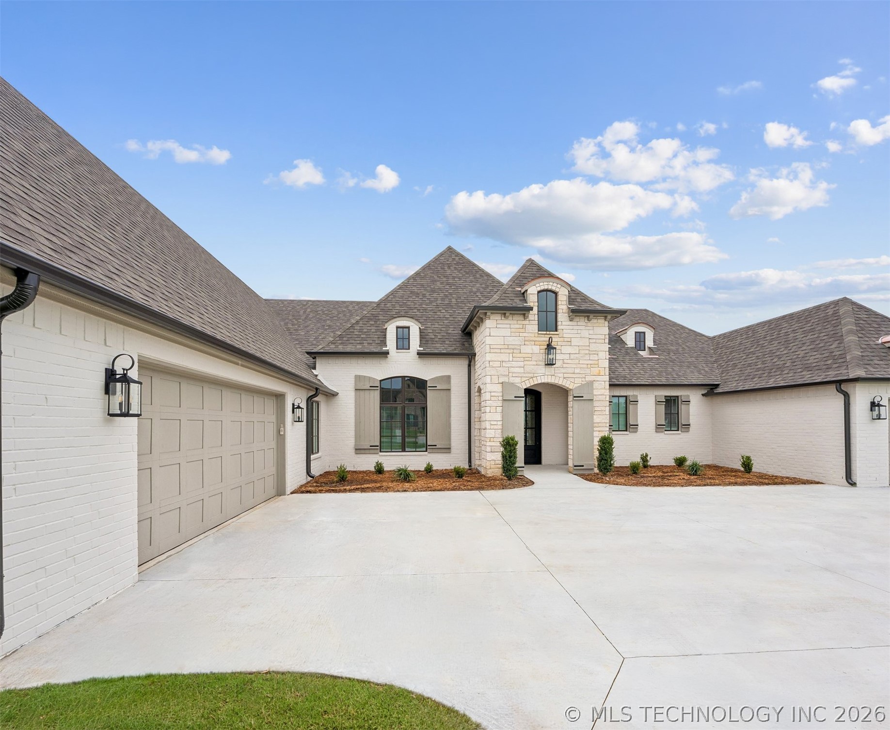 8210 E 111th Street Owasso OK 74055