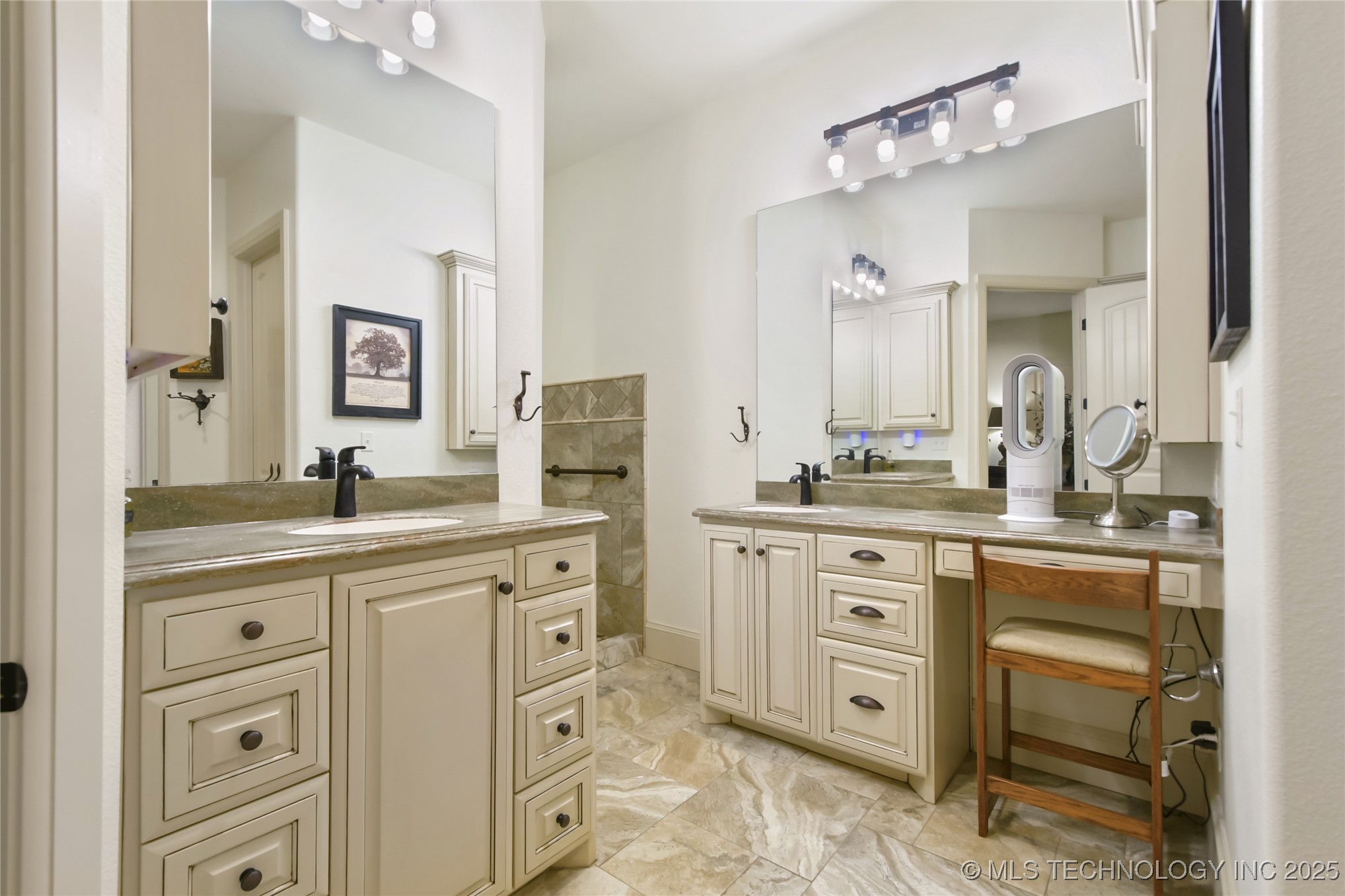 4319 Greenville Road Marietta OK 73448